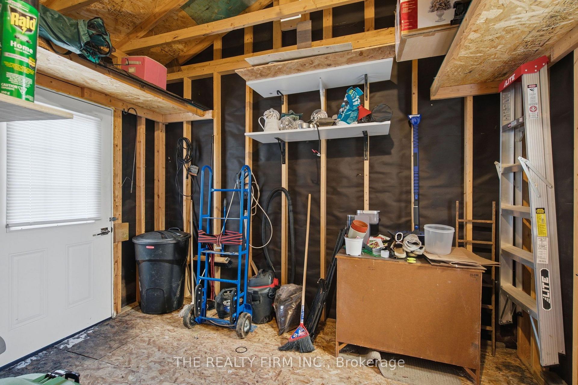 Photo 29 of 25 Queenston Crescent, London, East O — HOMEH