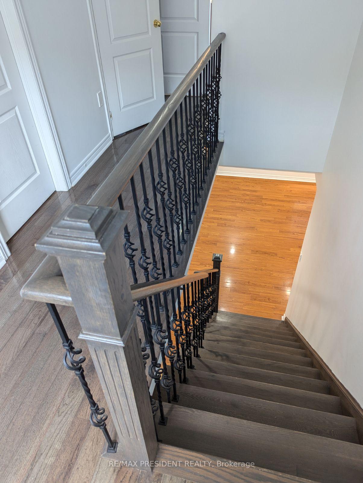 Photo 19 of 45 Lucas Crescent, Kawartha Lakes, Lindsay — HOMEH