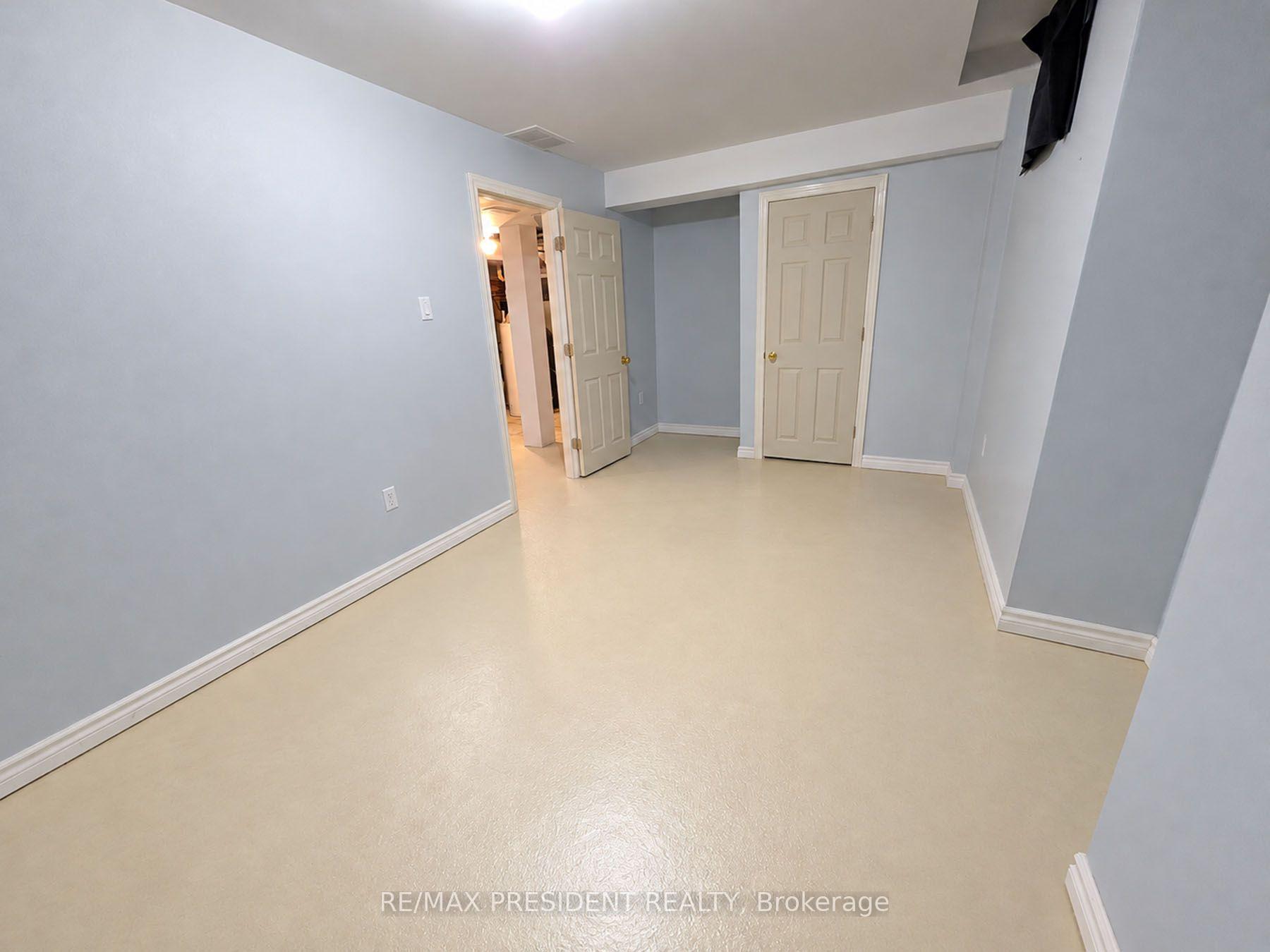 Photo 39 of 45 Lucas Crescent, Kawartha Lakes, Lindsay — HOMEH