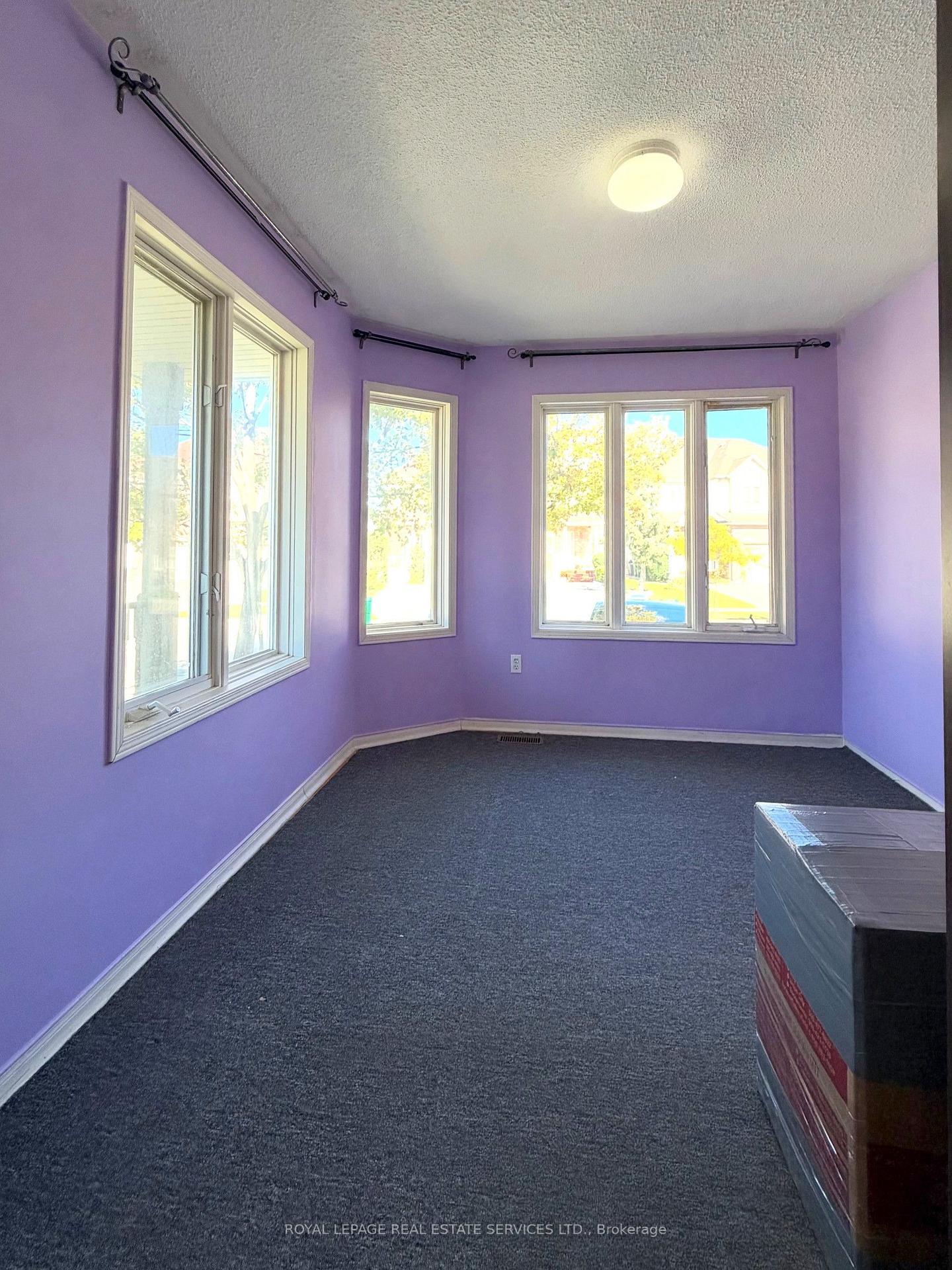Photo 6 of Unit Lower, 5252 Bushelgrove Circle, Mississauga, Central Erin Mills — HOMEH