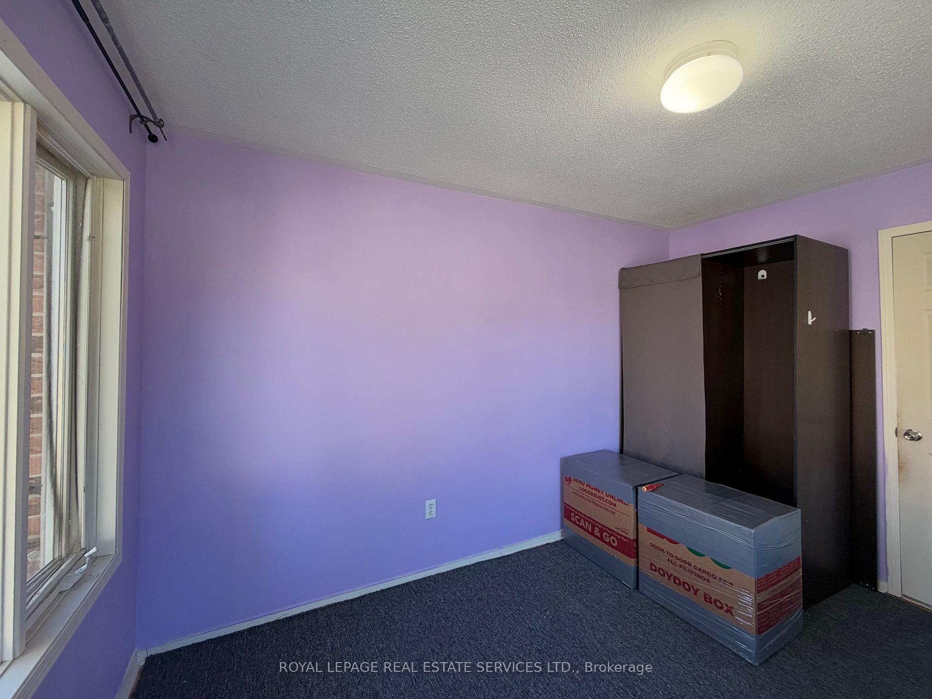 Photo 8 of Unit Lower, 5252 Bushelgrove Circle, Mississauga, Central Erin Mills — HOMEH