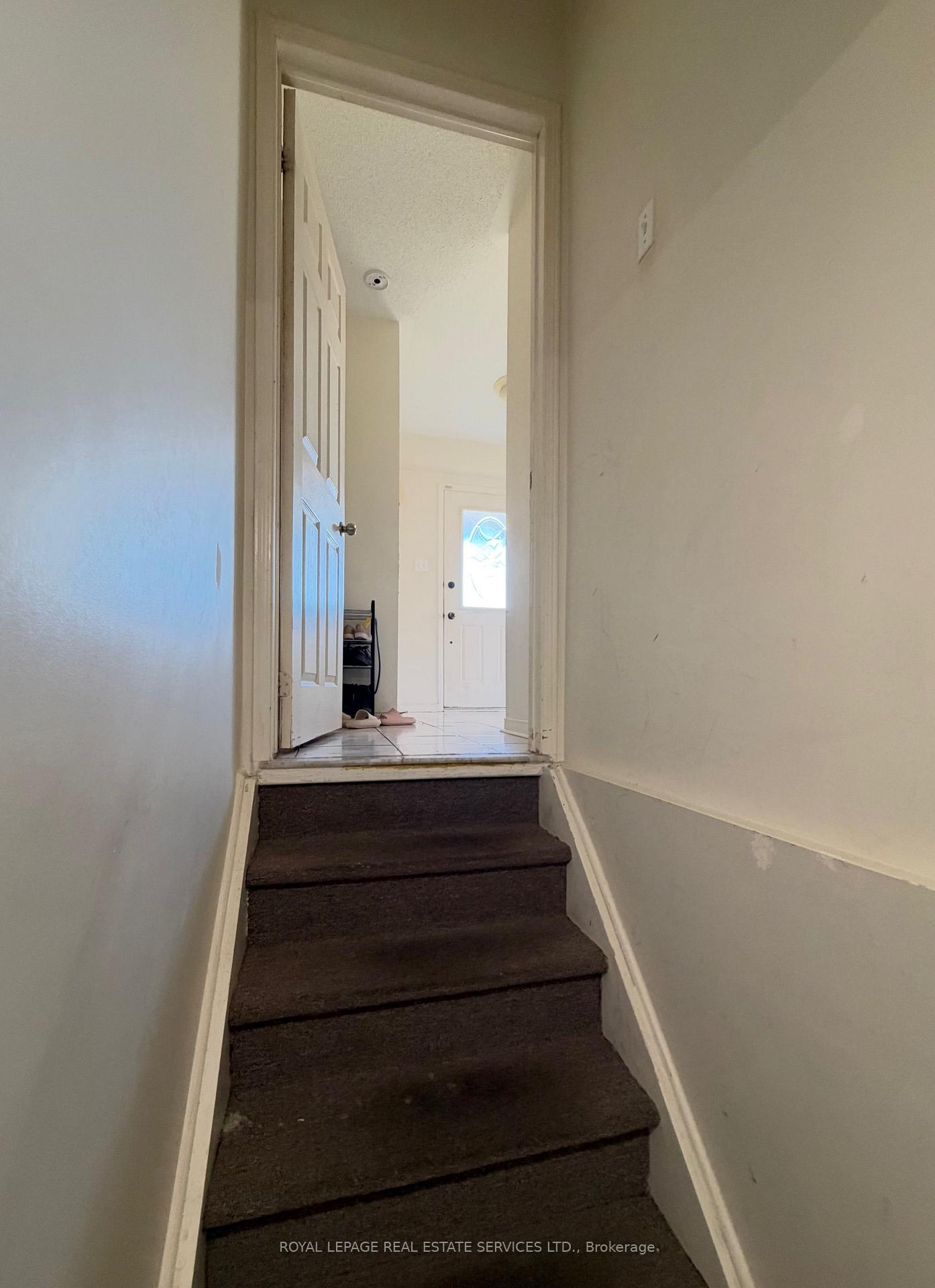Photo 22 of Unit Lower, 5252 Bushelgrove Circle, Mississauga, Central Erin Mills — HOMEH