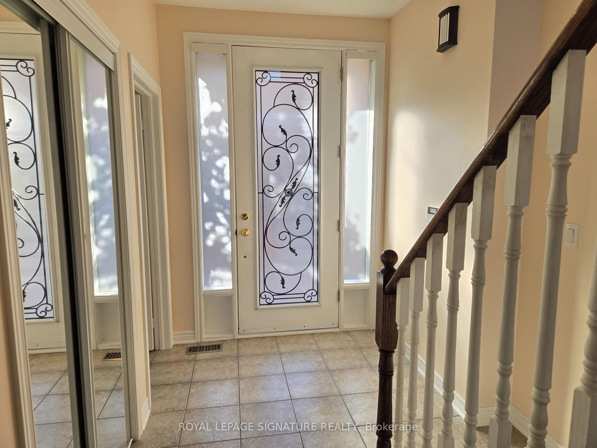 Photo 9 of 26 Helen Street, Vaughan, East Woodbridge — HOMEH