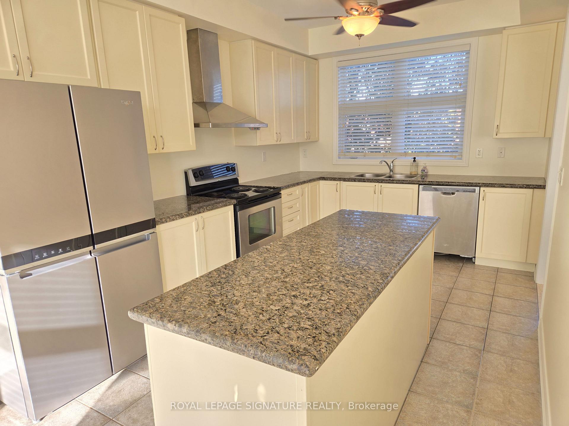 Photo 12 of 26 Helen Street, Vaughan, East Woodbridge — HOMEH