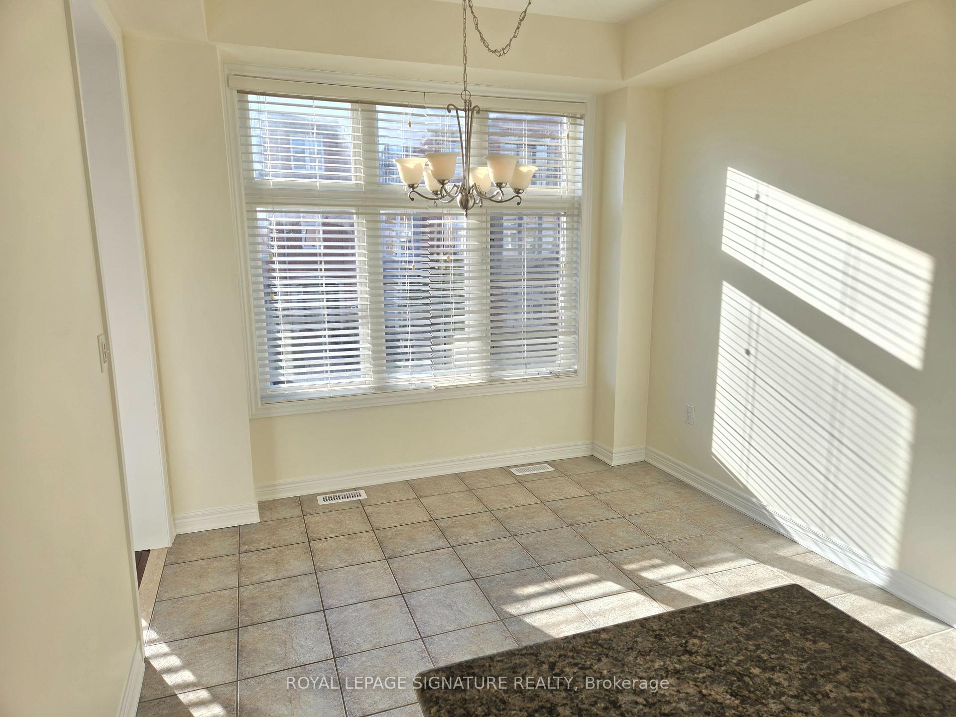 Photo 13 of 26 Helen Street, Vaughan, East Woodbridge — HOMEH