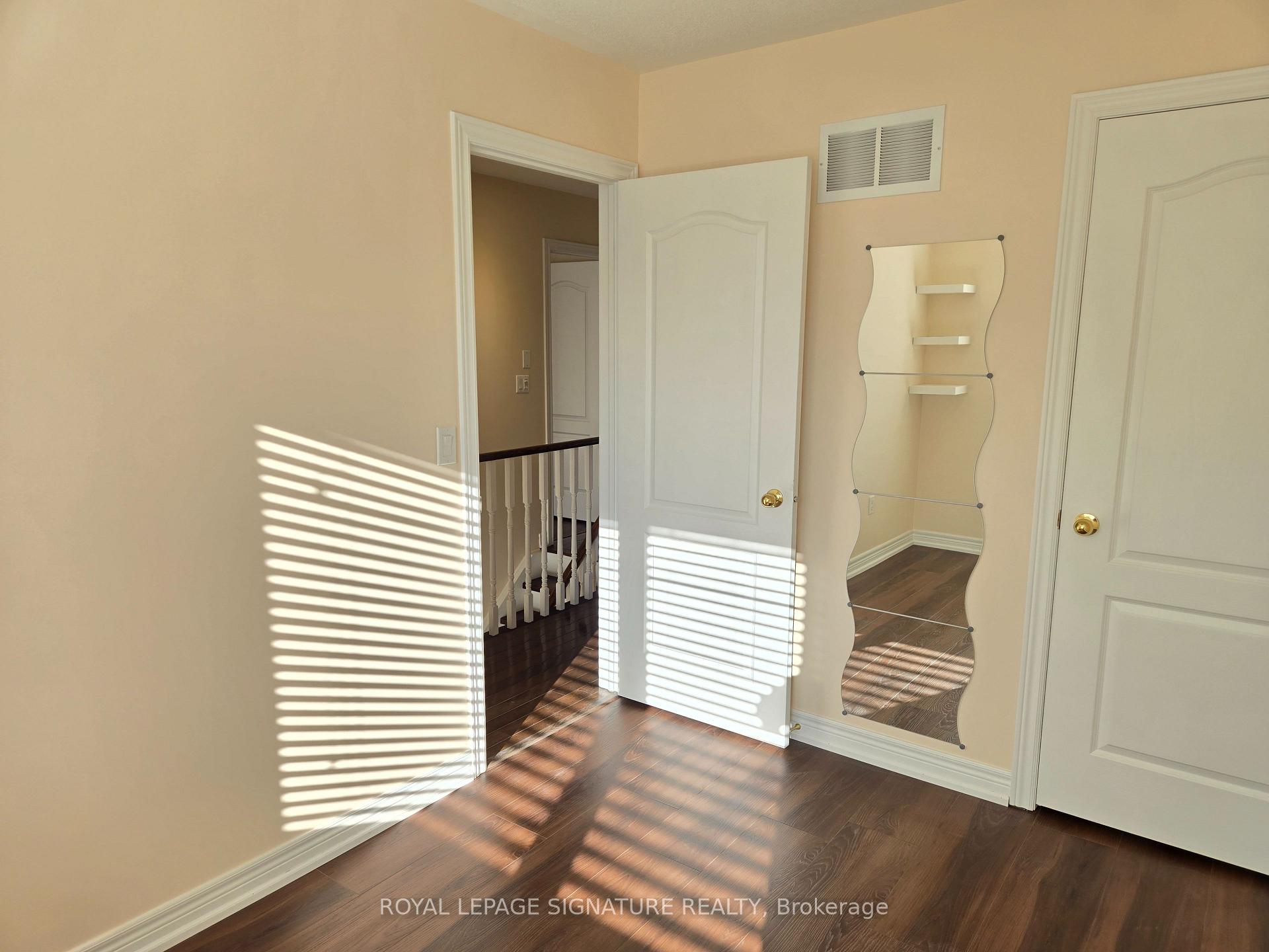 Photo 23 of 26 Helen Street, Vaughan, East Woodbridge — HOMEH