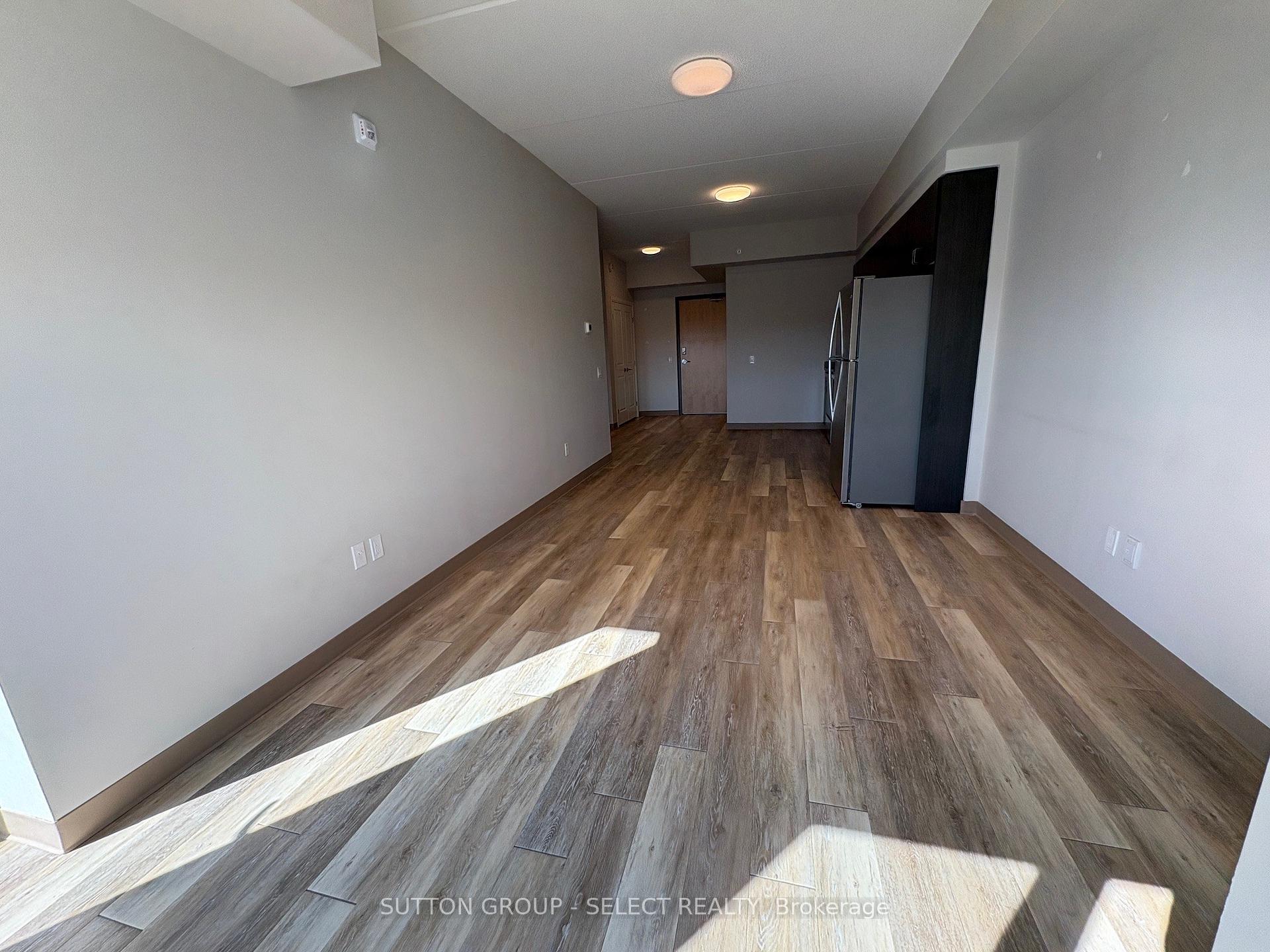 Photo 13 of Unit 810, 99 Pond Mills Road, London, South J — HOMEH
