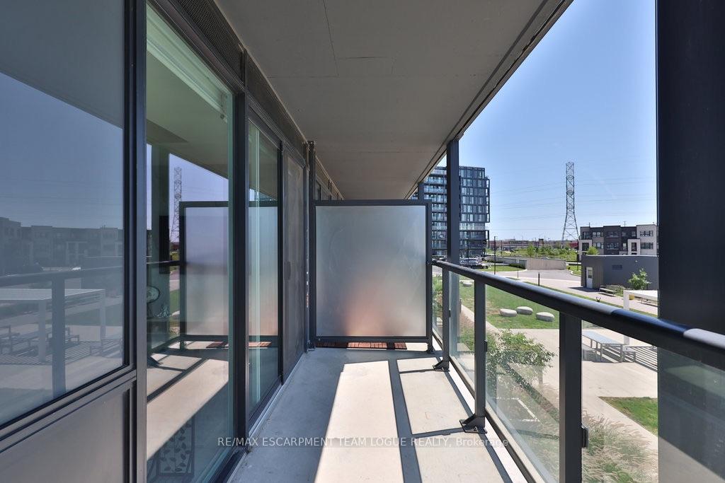 Photo 37 of Unit A208, 3210 Dakota Common, Burlington, Alton — HOMEH