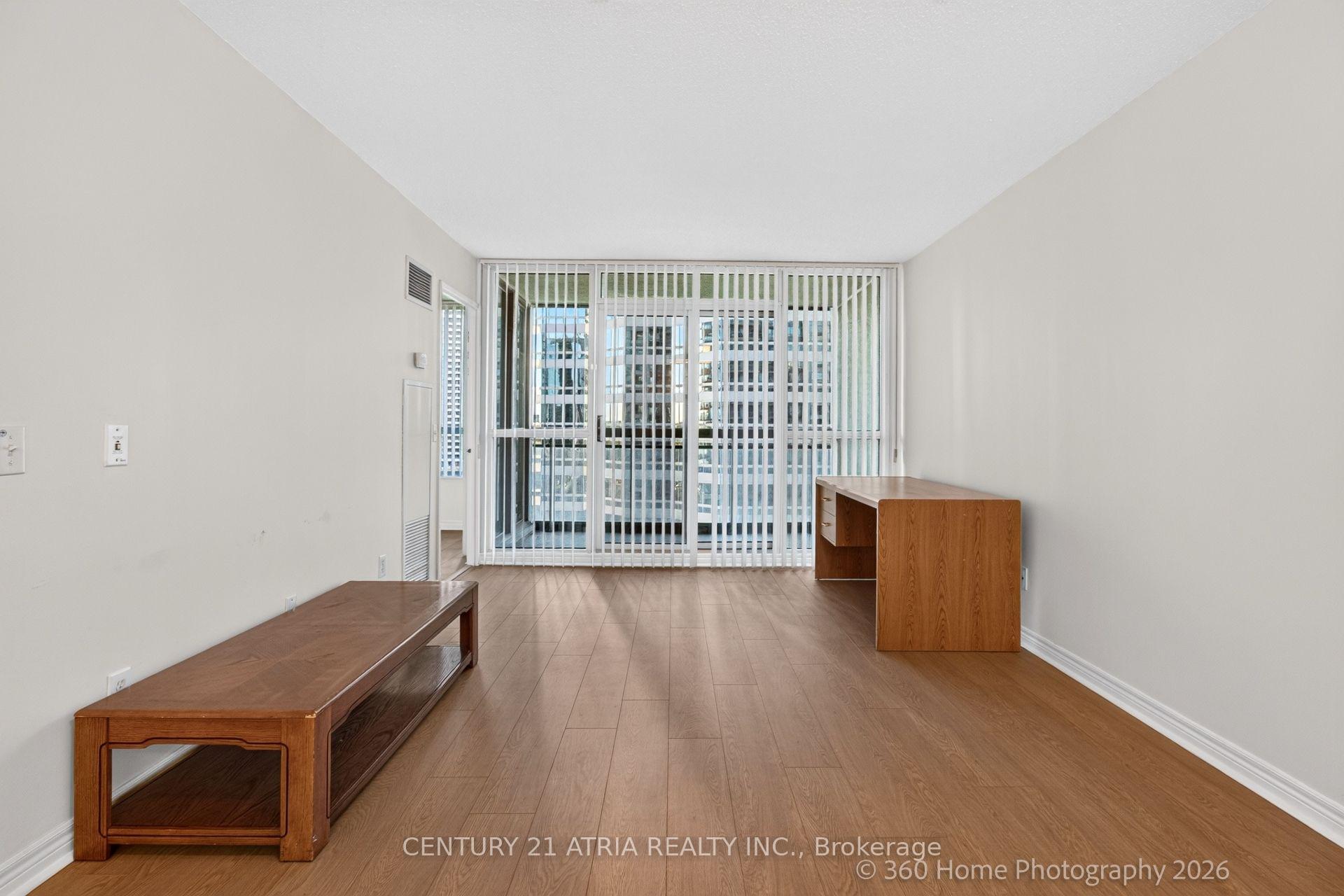 Photo 10 of Unit 1115, 18 parkview Avenue, North York, Willowdale East — HOMEH