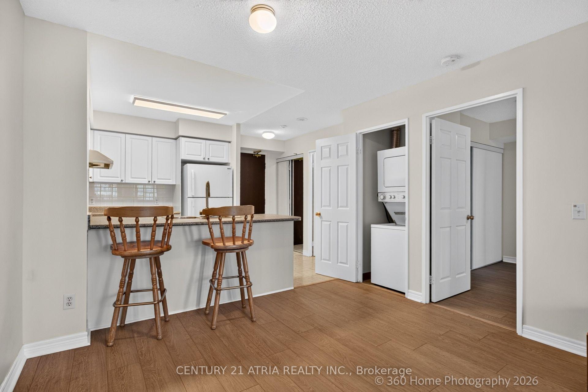 Photo 12 of Unit 1115, 18 parkview Avenue, North York, Willowdale East — HOMEH