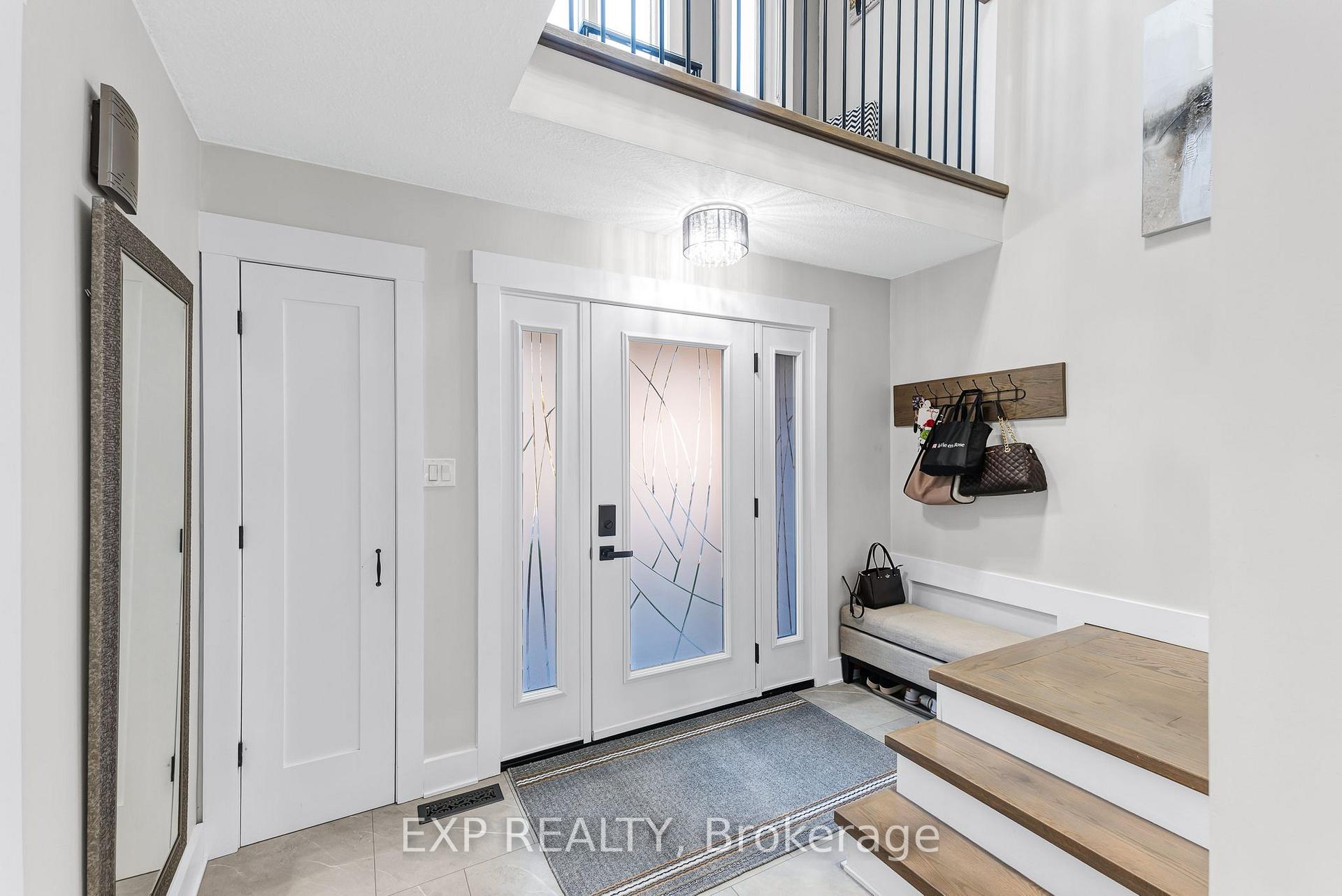 Photo 4 of Unit 21, 131 Green Briar Road, New Tecumseth, Alliston — HOMEH