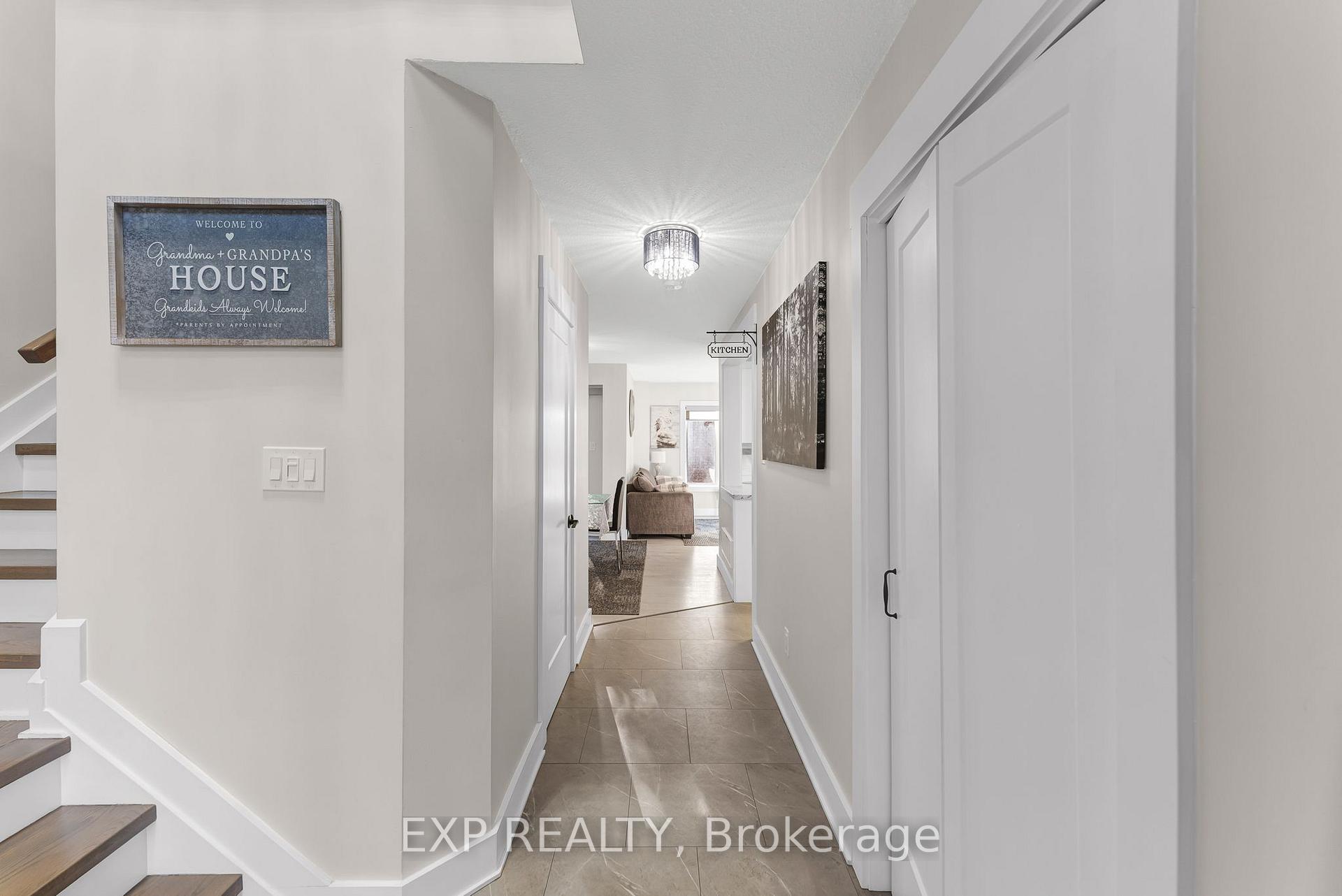 Photo 5 of Unit 21, 131 Green Briar Road, New Tecumseth, Alliston — HOMEH