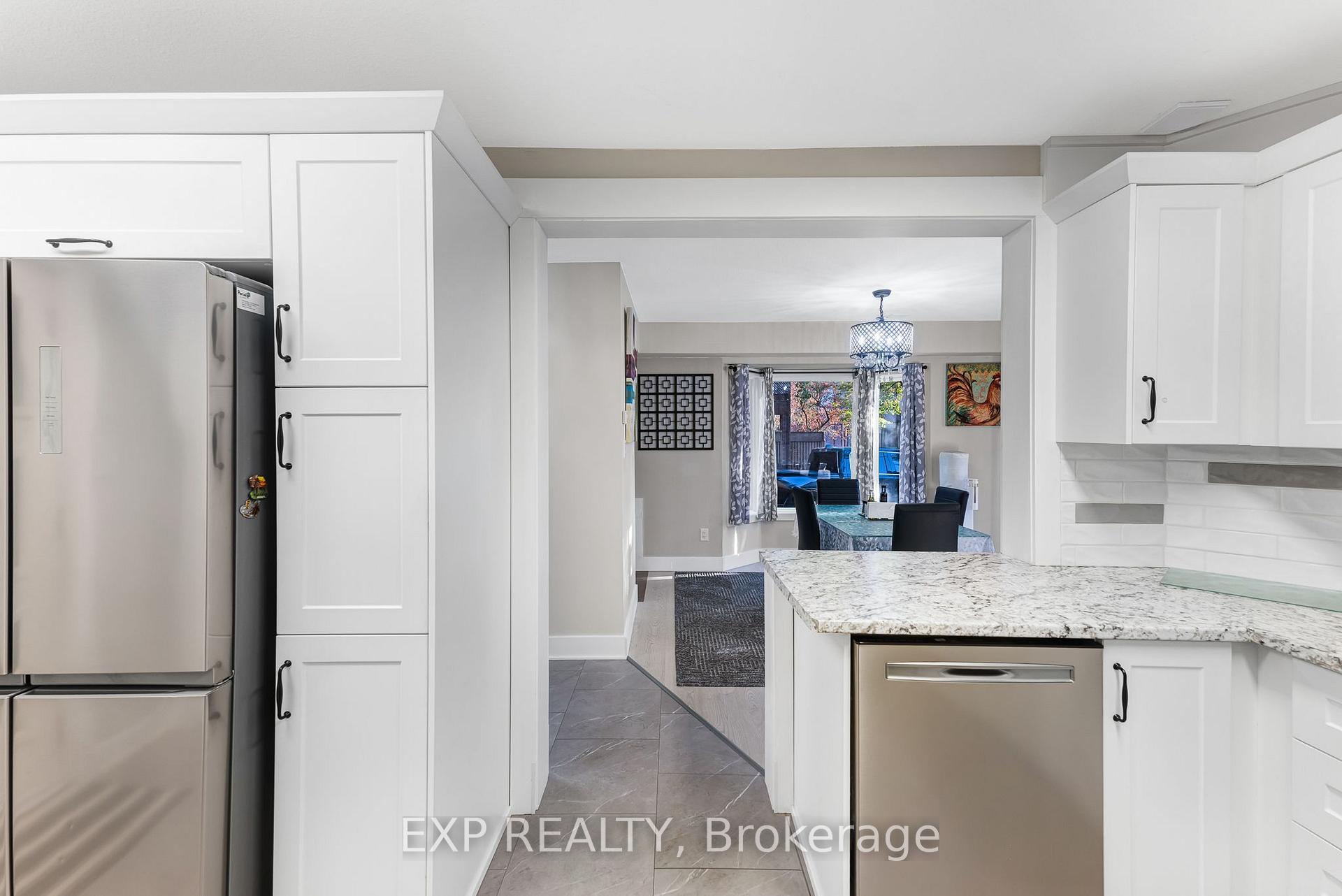Photo 15 of Unit 21, 131 Green Briar Road, New Tecumseth, Alliston — HOMEH