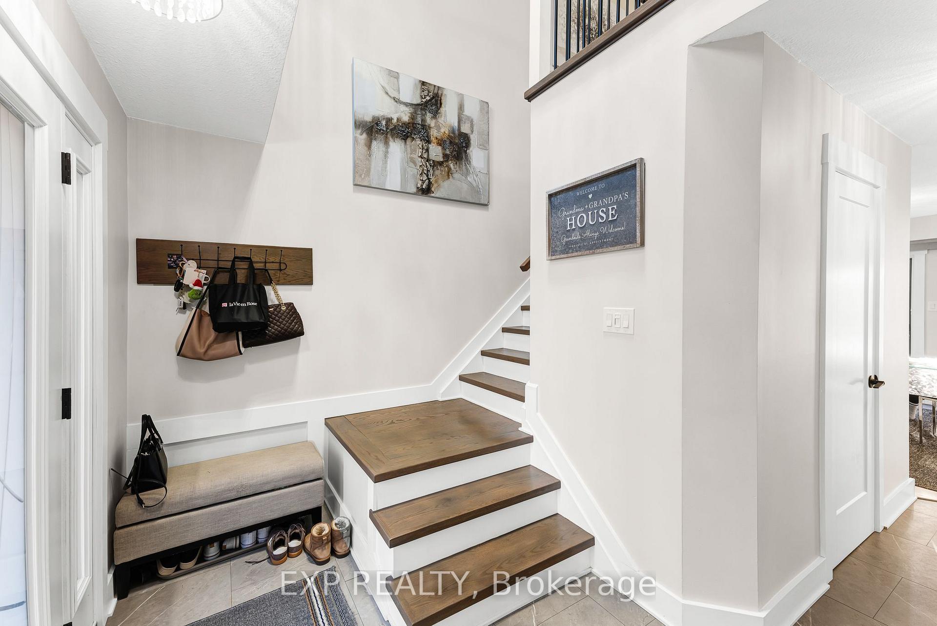 Photo 17 of Unit 21, 131 Green Briar Road, New Tecumseth, Alliston — HOMEH