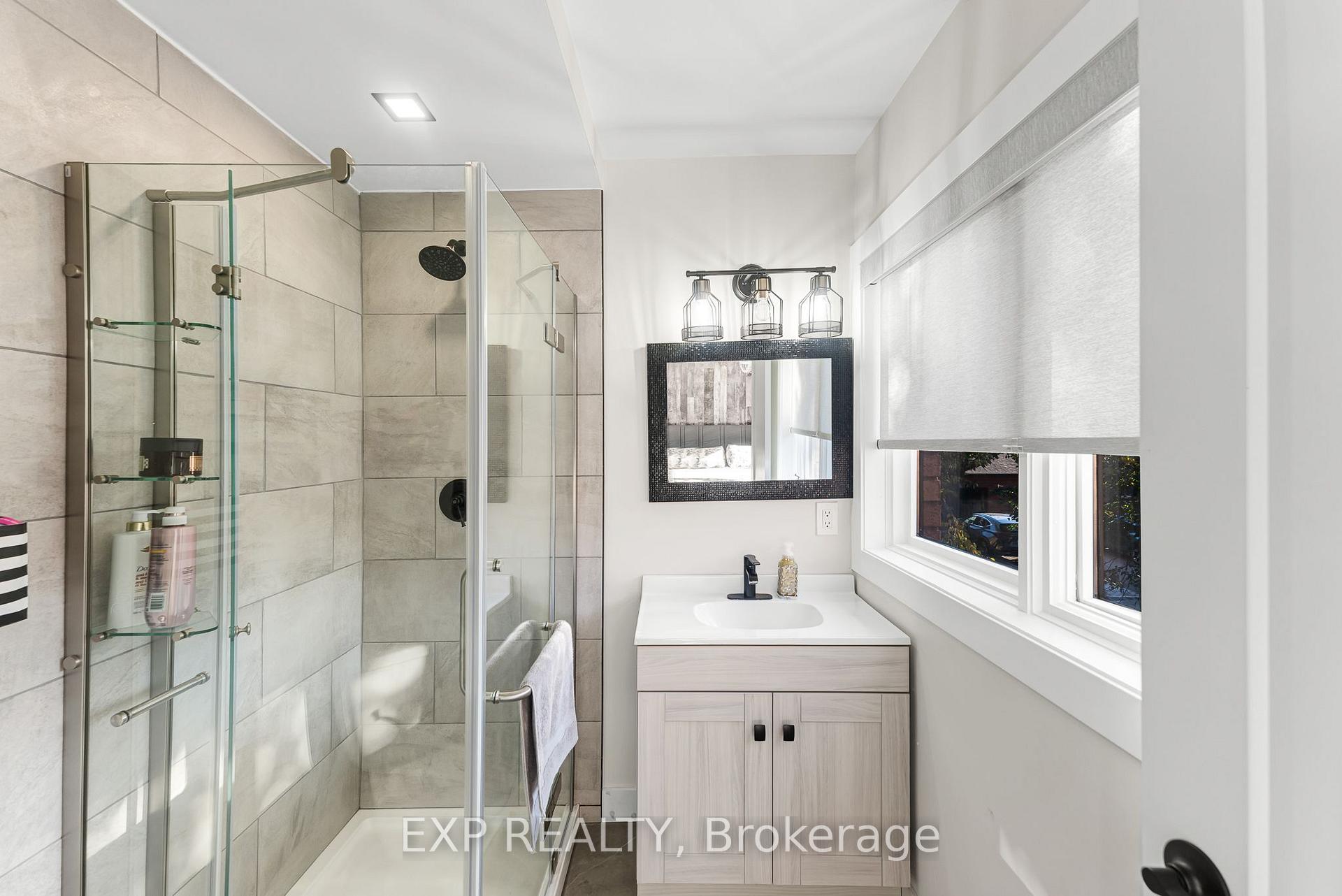 Photo 22 of Unit 21, 131 Green Briar Road, New Tecumseth, Alliston — HOMEH