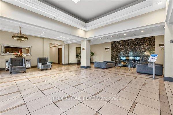Photo 9 of Unit 803, 50 Disera Drive, Vaughan, Beverley Glen — HOMEH