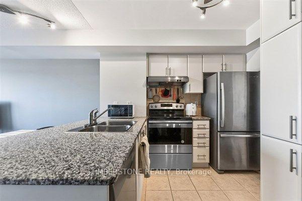 Photo 13 of Unit 803, 50 Disera Drive, Vaughan, Beverley Glen — HOMEH