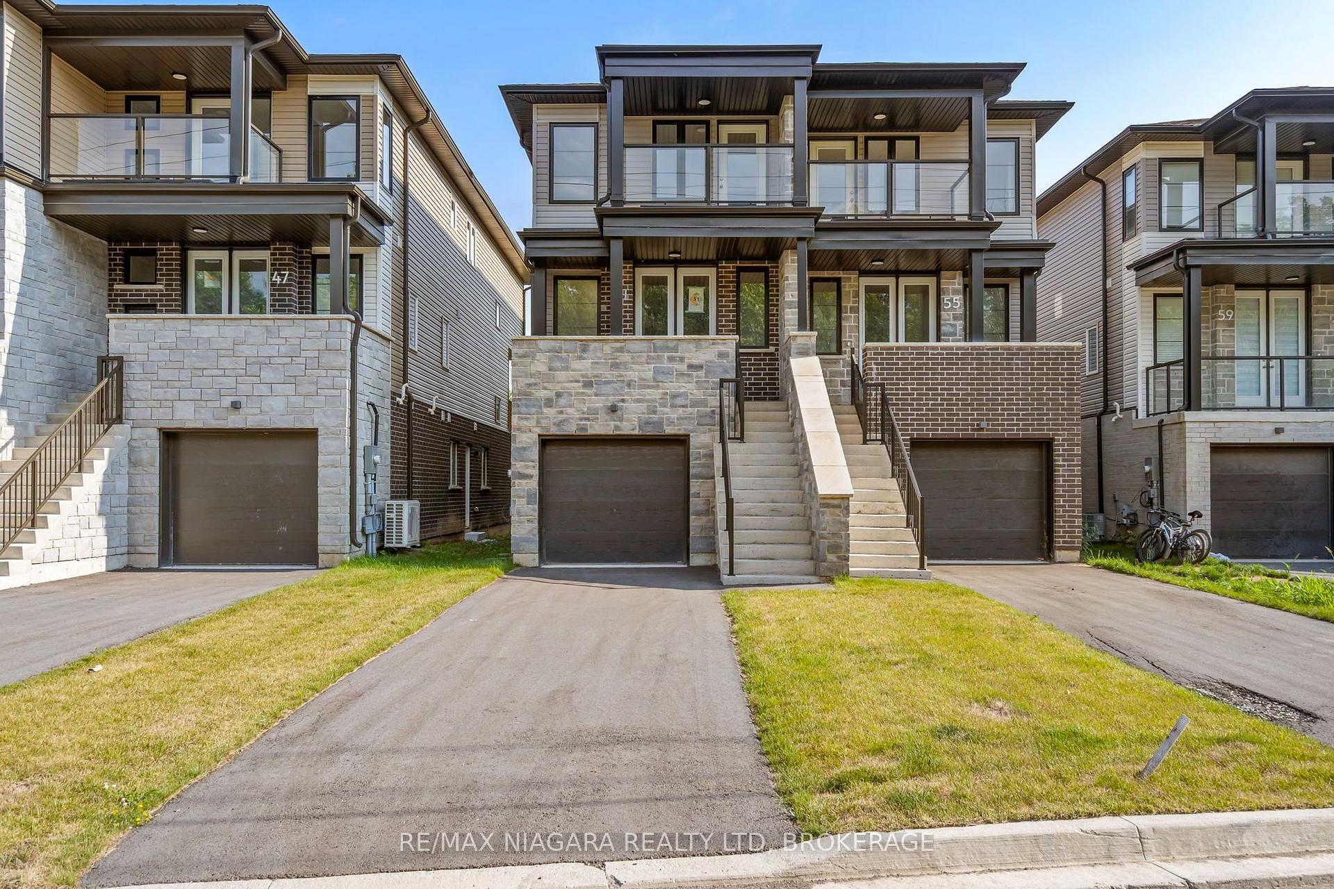 Photo 2 of 51 Superior Street, Welland, Dain City — HOMEH