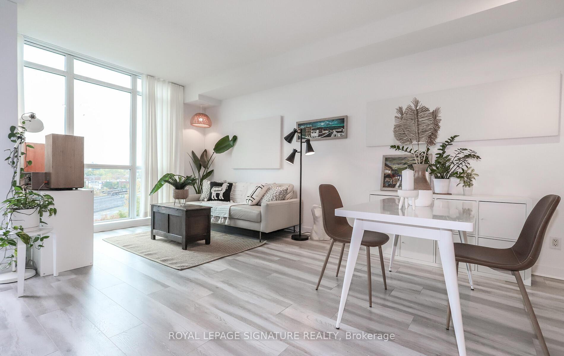 Photo 4 of Unit 612, 1171 Queen Street W, Toronto, Little Portugal — HOMEH