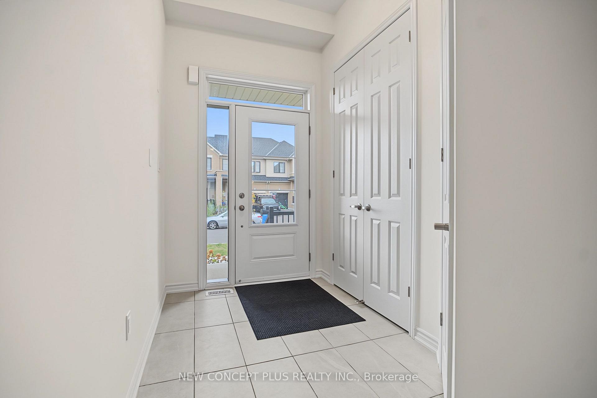 Photo 4 of 524 Worden Street, Cobourg — HOMEH