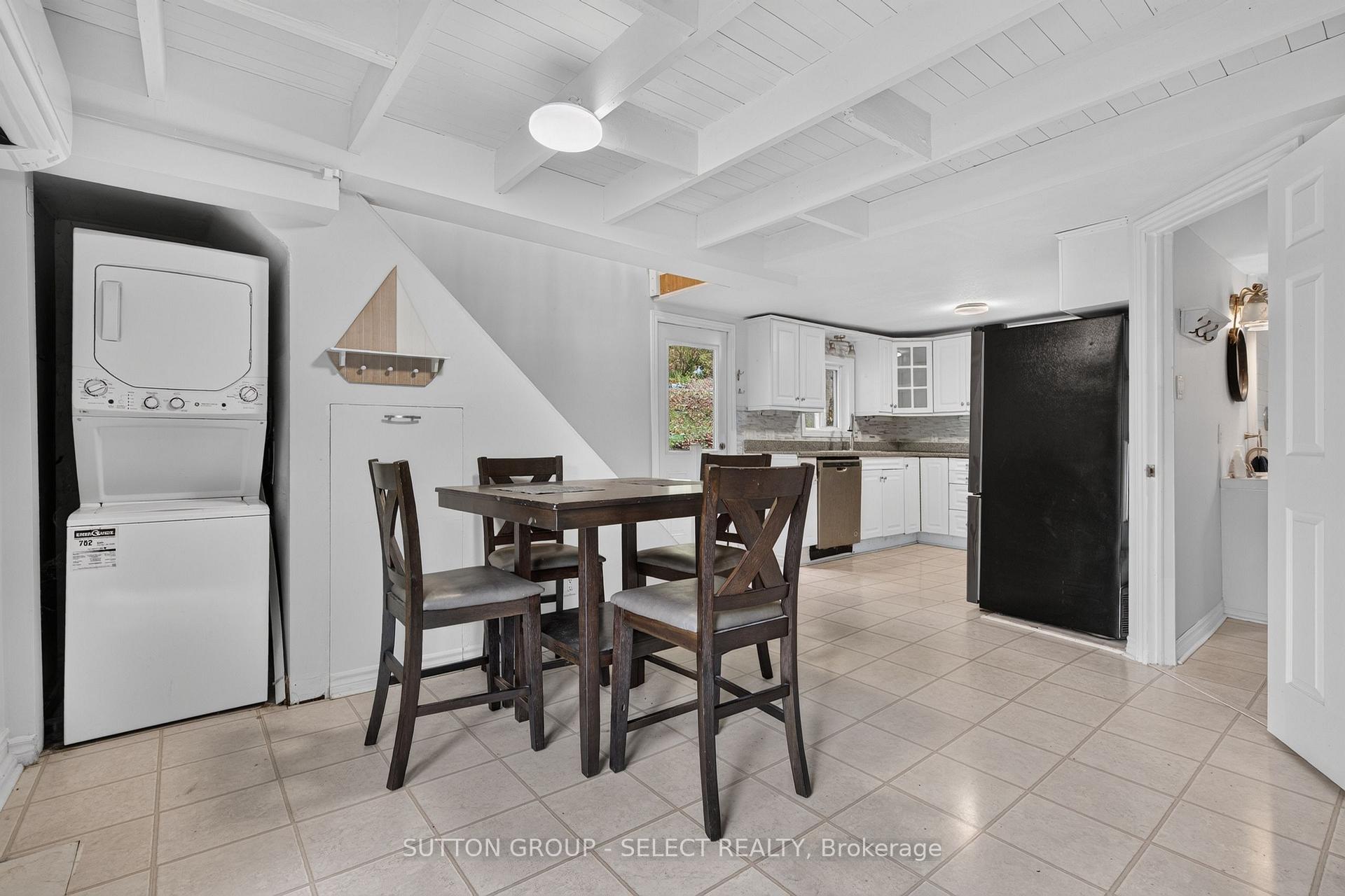 Photo 8 of 27960 Park Drive, Dutton/Dunwich, Rural Dutton/Dunwich — HOMEH