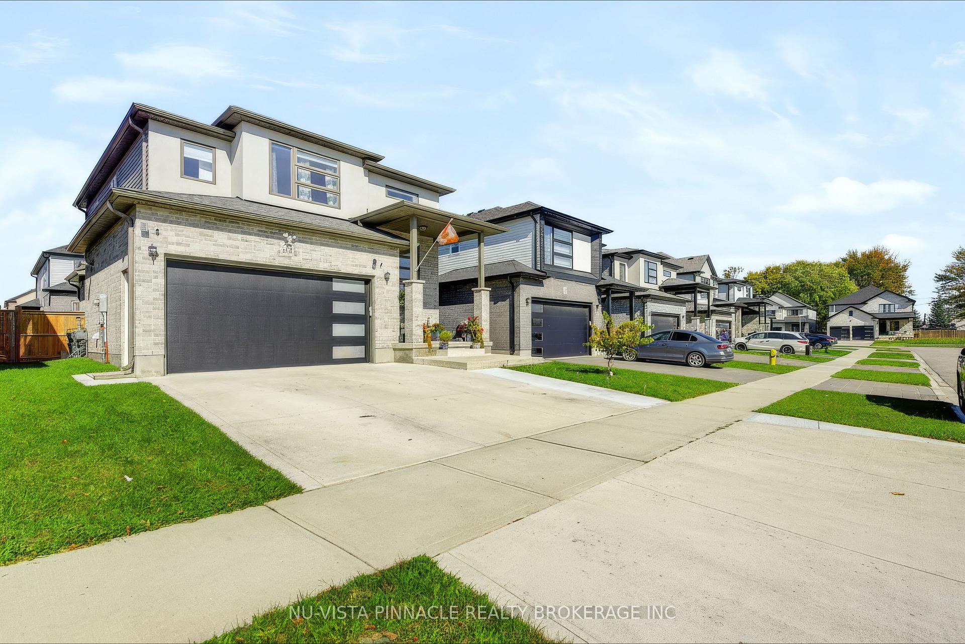 Photo 2 of 2912 Petty Road, London, South W — HOMEH