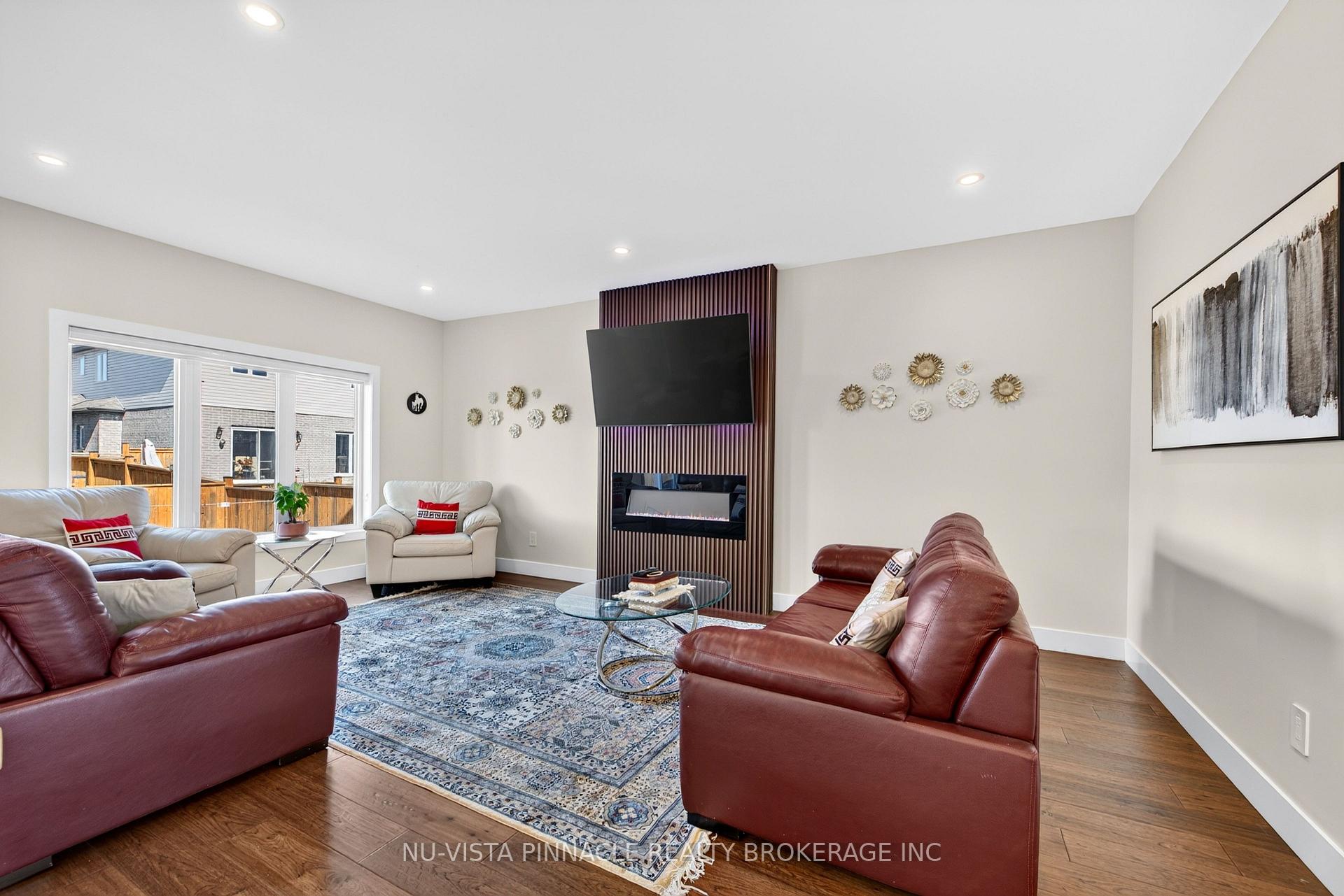 Photo 9 of 2912 Petty Road, London, South W — HOMEH