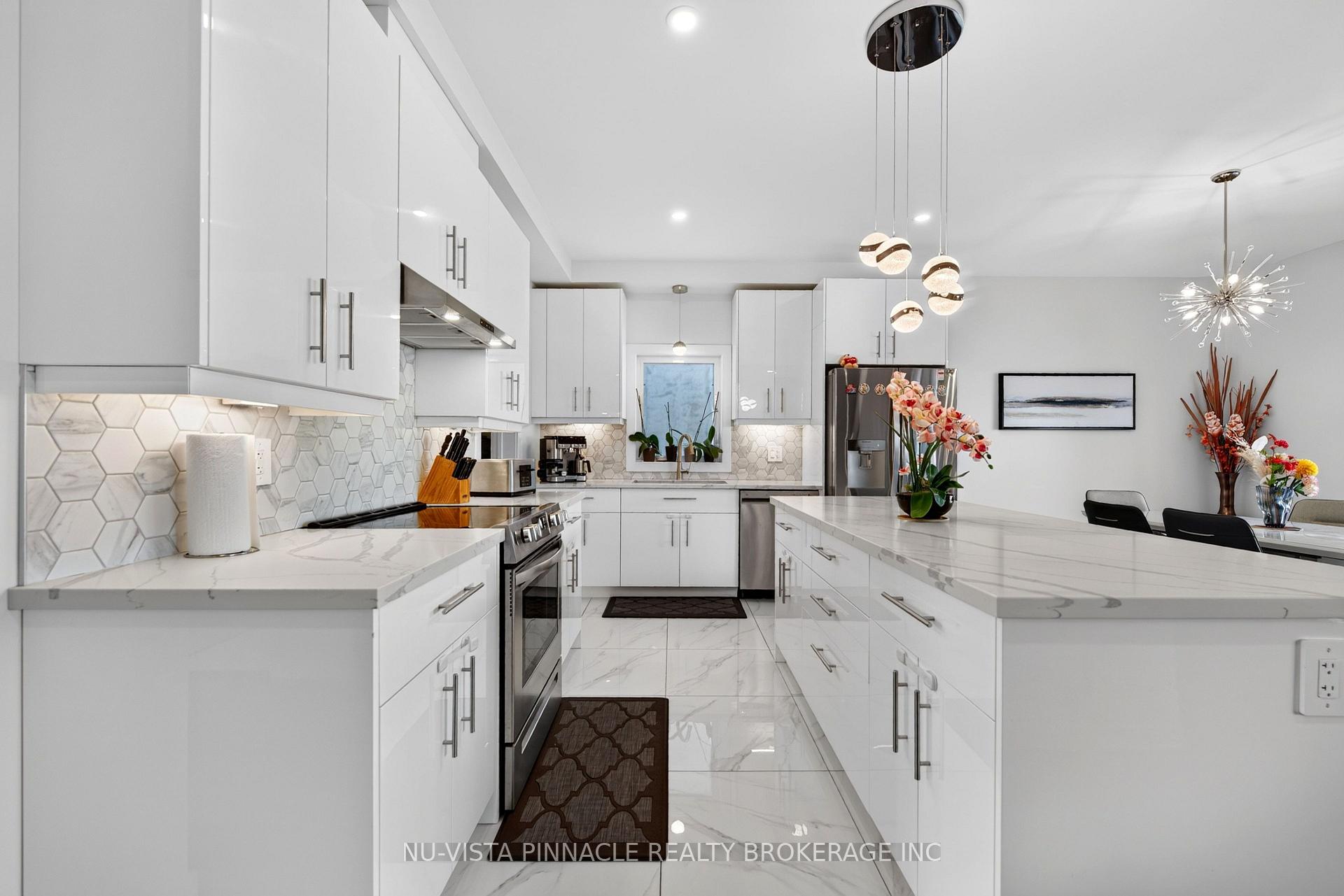 Photo 13 of 2912 Petty Road, London, South W — HOMEH