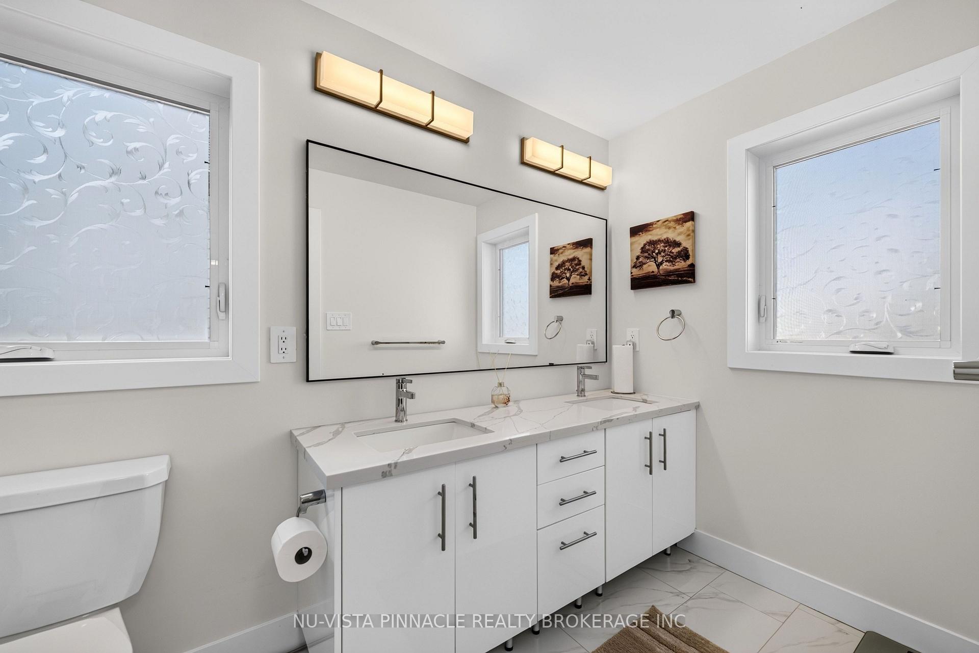 Photo 32 of 2912 Petty Road, London, South W — HOMEH