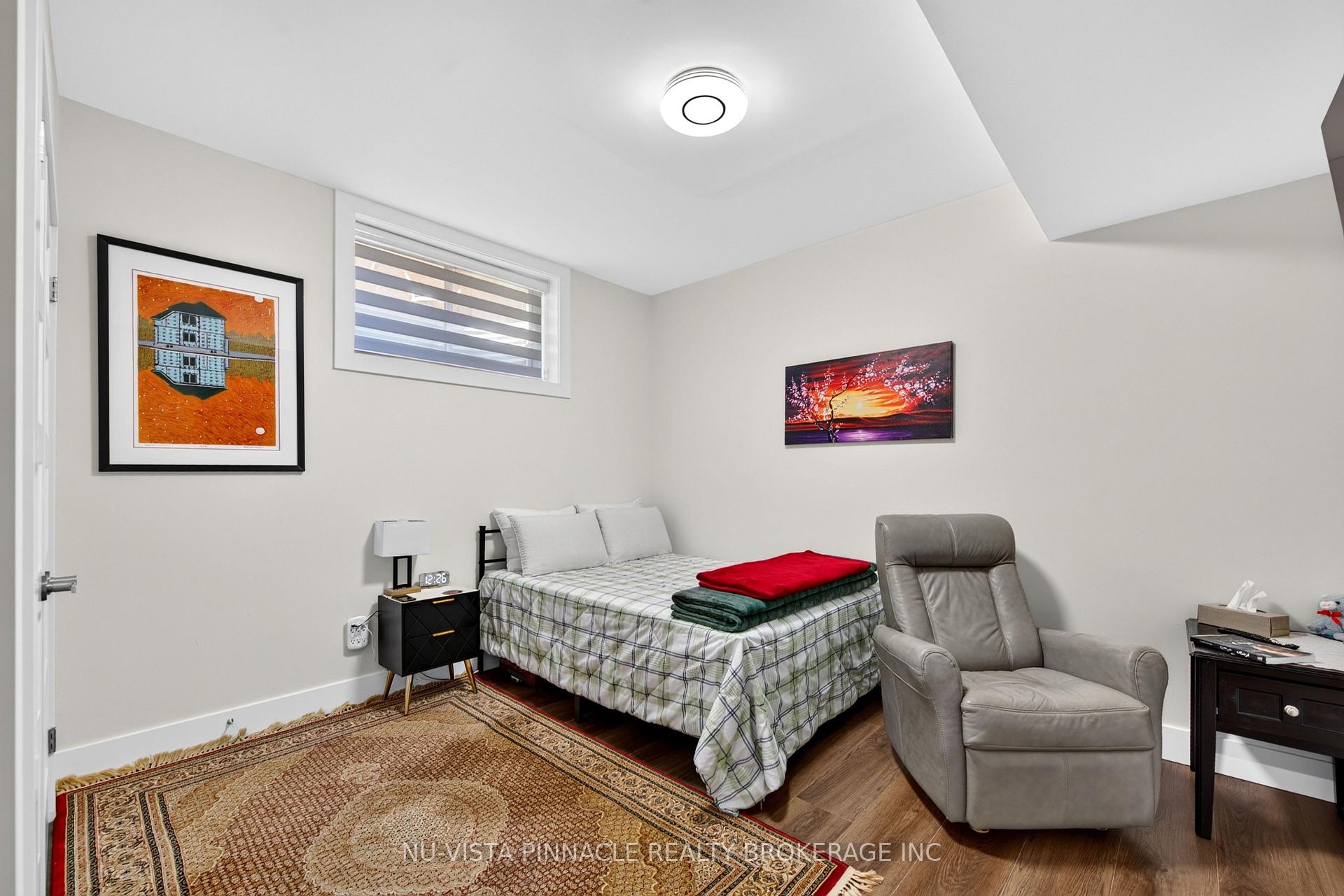 Photo 39 of 2912 Petty Road, London, South W — HOMEH