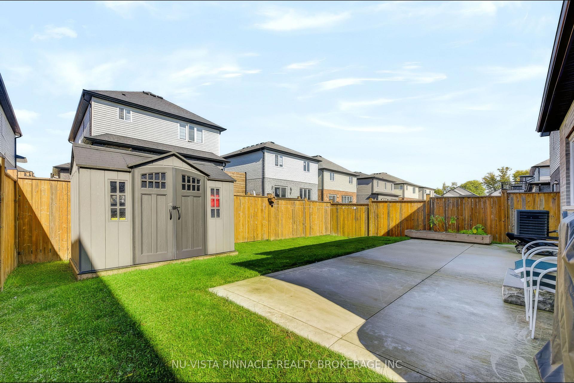 Photo 44 of 2912 Petty Road, London, South W — HOMEH