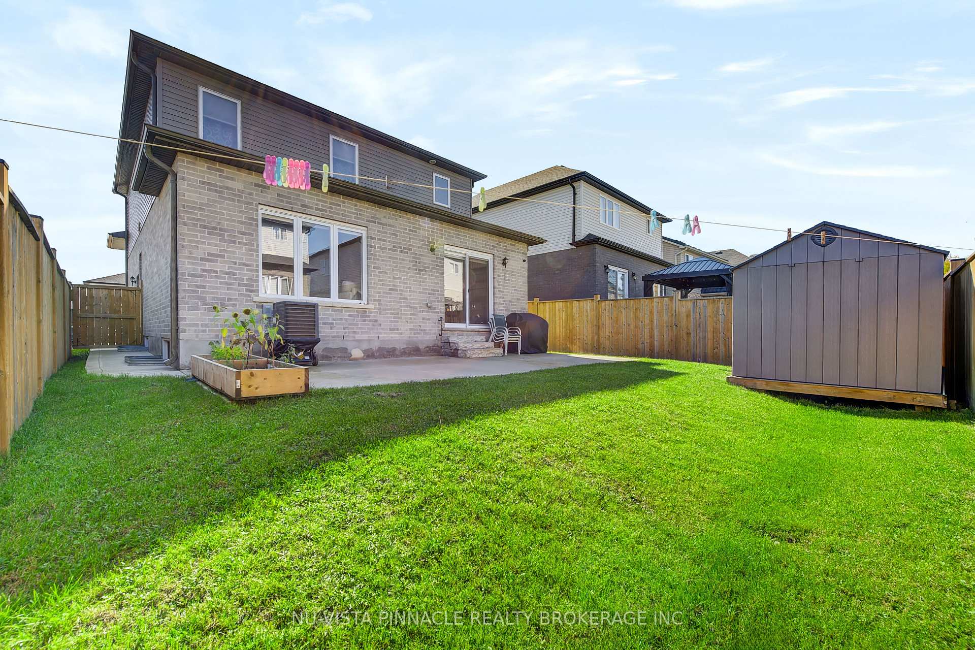 Photo 46 of 2912 Petty Road, London, South W — HOMEH