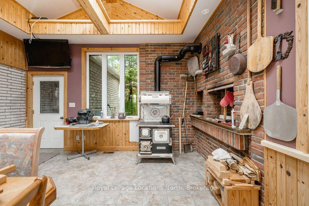 Photo 19 of 1000 Lawson Road, Tiny, Rural Tiny — HOMEH