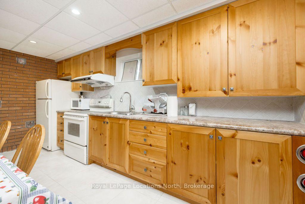 Photo 33 of 1000 Lawson Road, Tiny, Rural Tiny — HOMEH