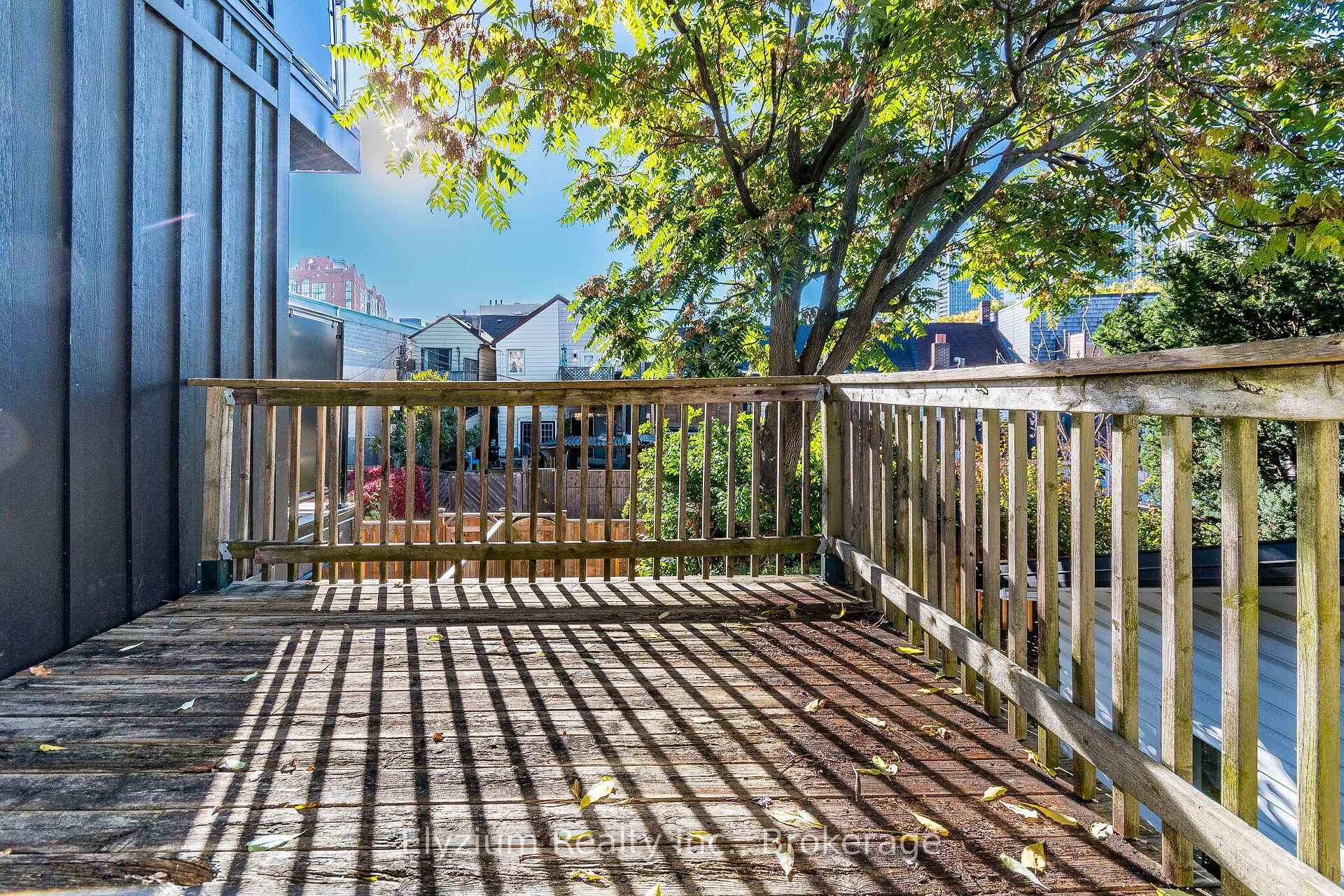 Photo 20 of 785 Adelaide Street W, Toronto, Niagara — HOMEH