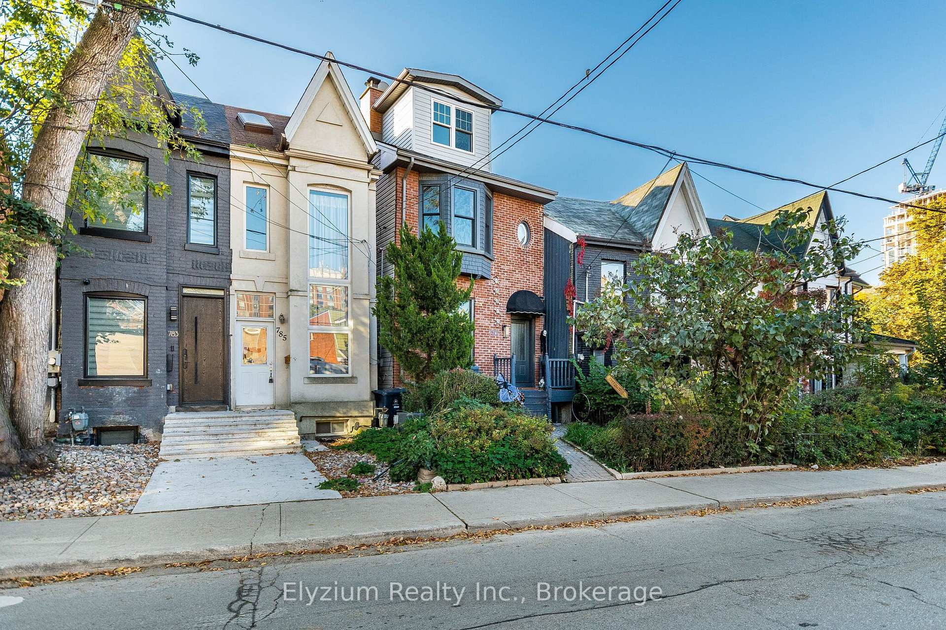 Photo 24 of 785 Adelaide Street W, Toronto, Niagara — HOMEH