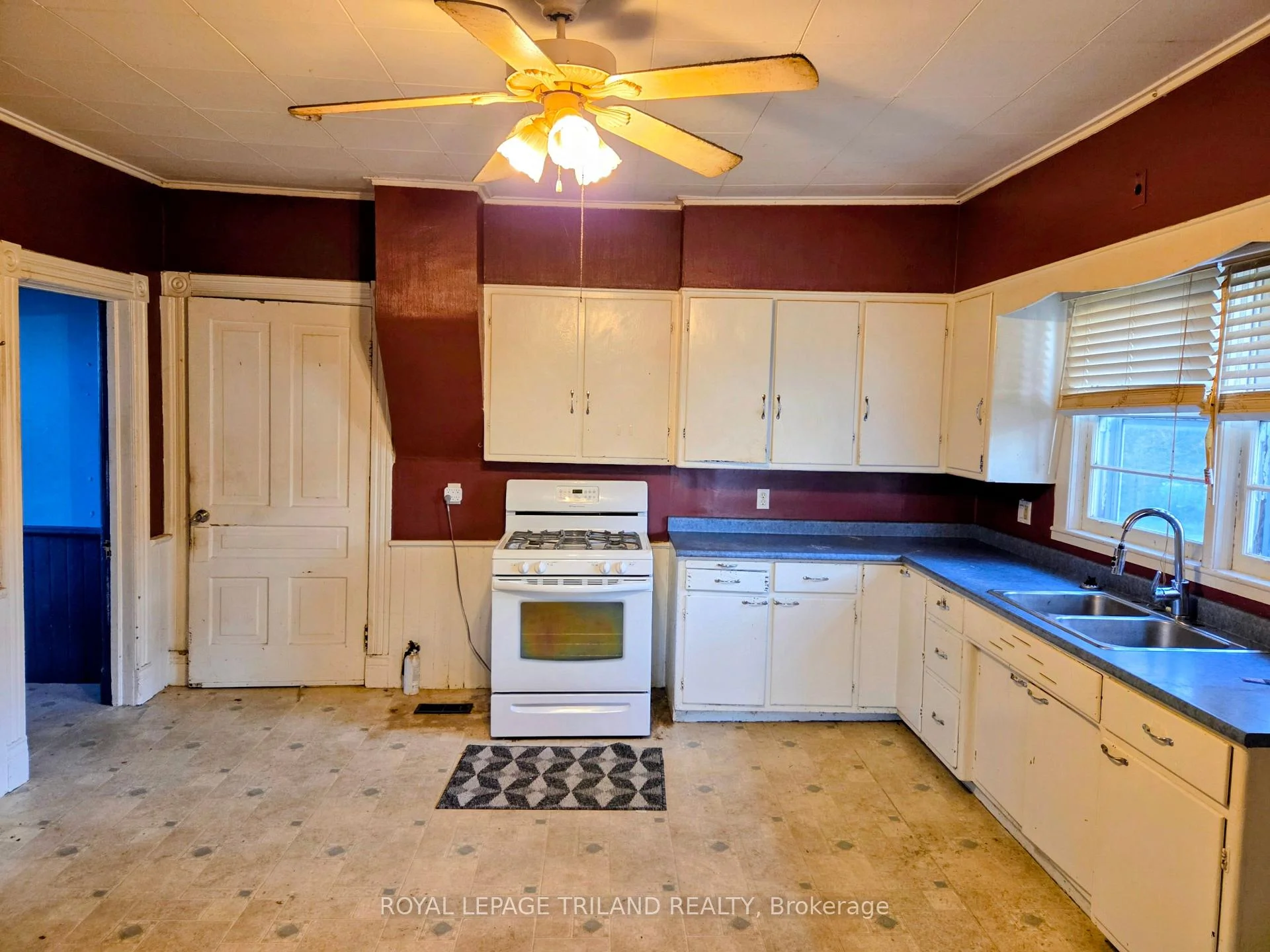 Photo 9 of 44588 Talbot Line, Central Elgin, Rural Central Elgin — HOMEH