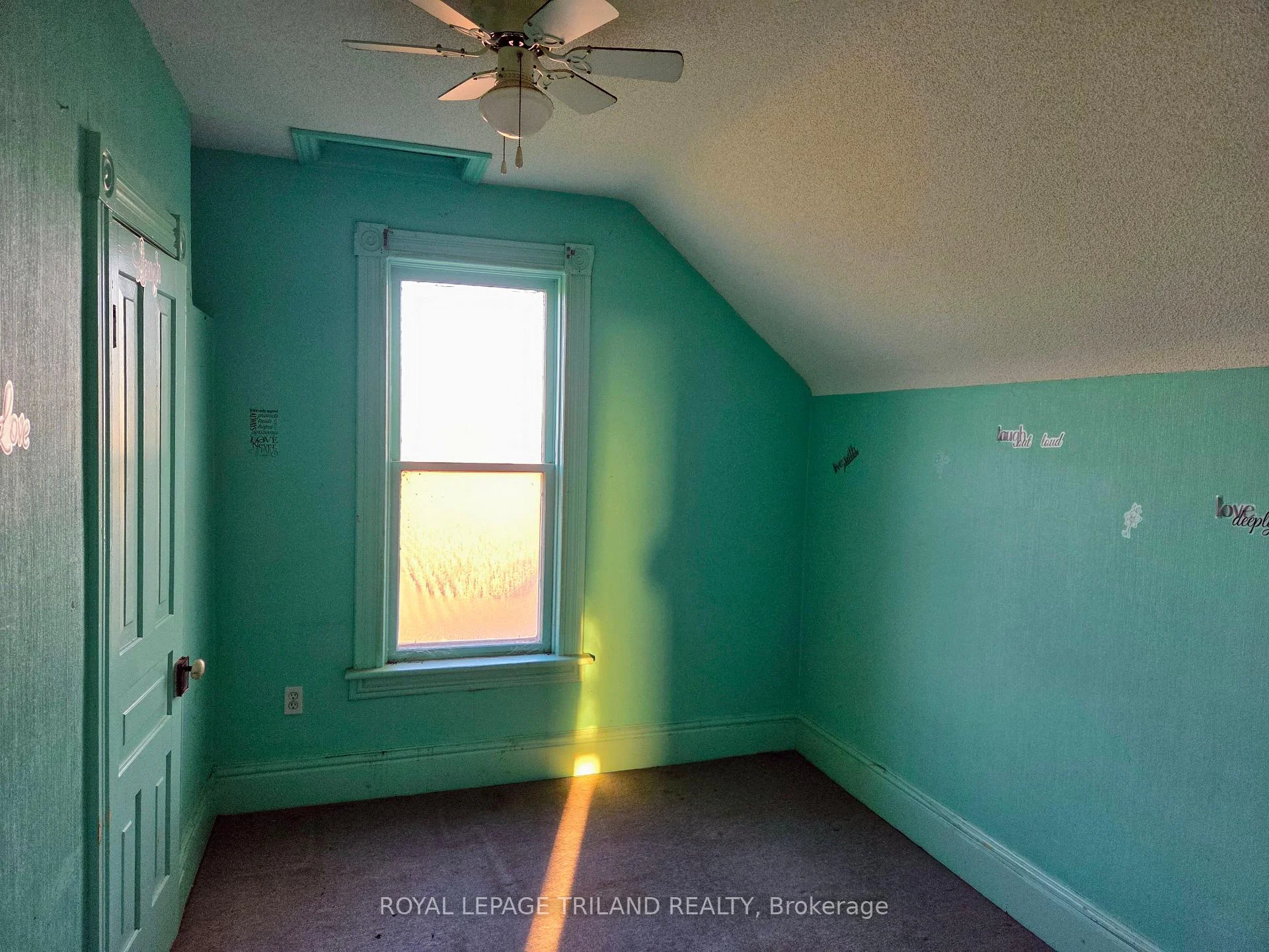 Photo 15 of 44588 Talbot Line, Central Elgin, Rural Central Elgin — HOMEH