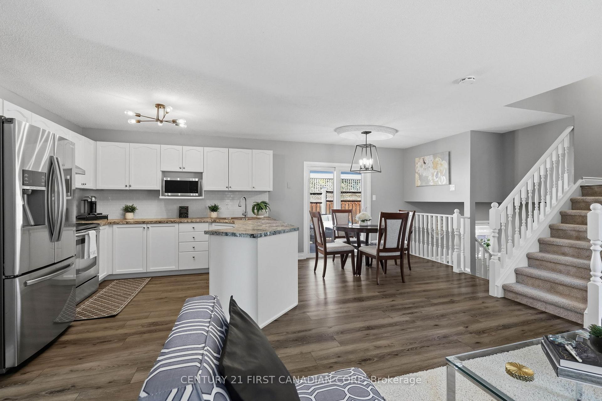 Photo 20 of 546 Talltree Crescent, London, East I — HOMEH