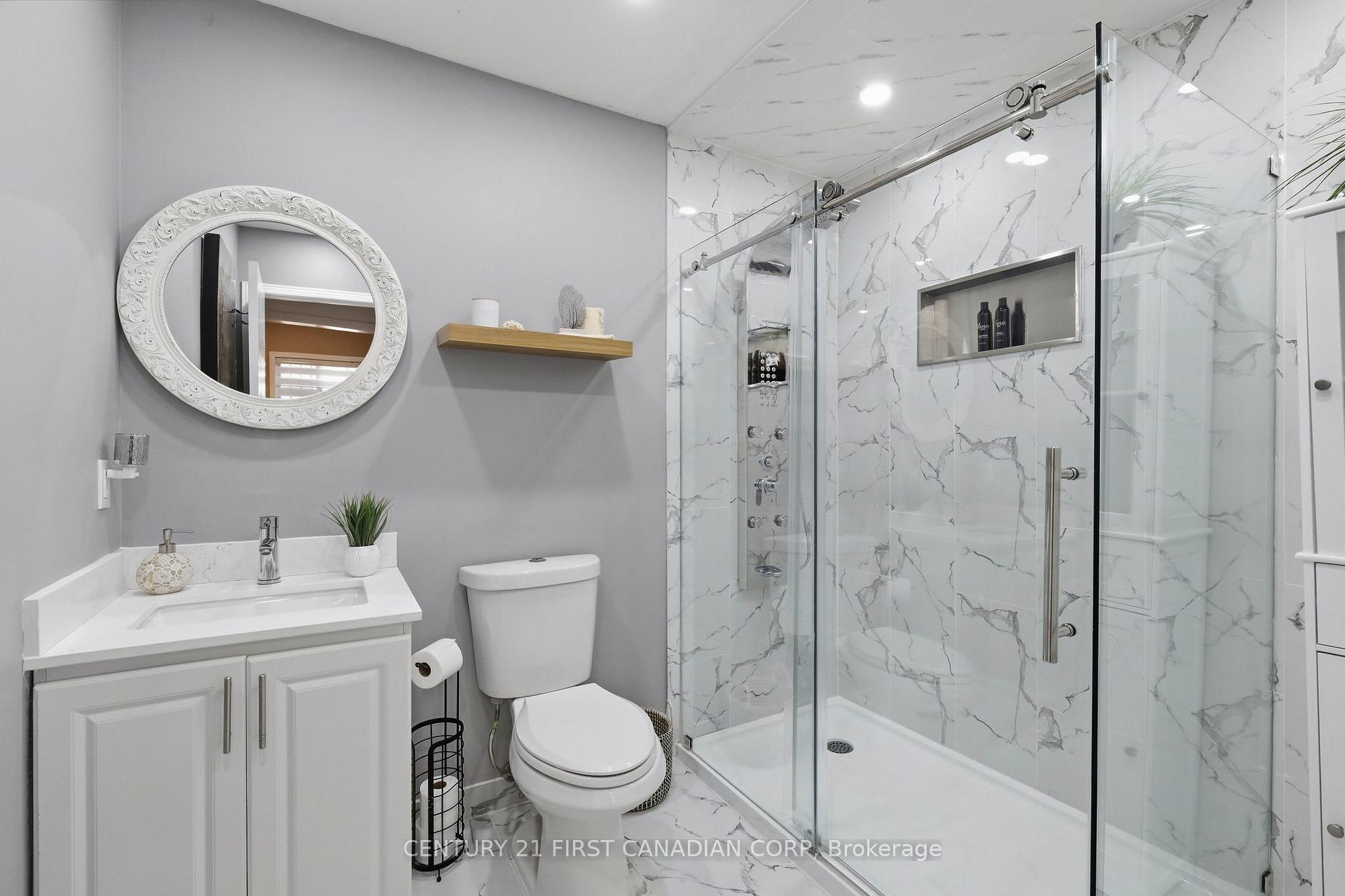 Photo 39 of 546 Talltree Crescent, London, East I — HOMEH