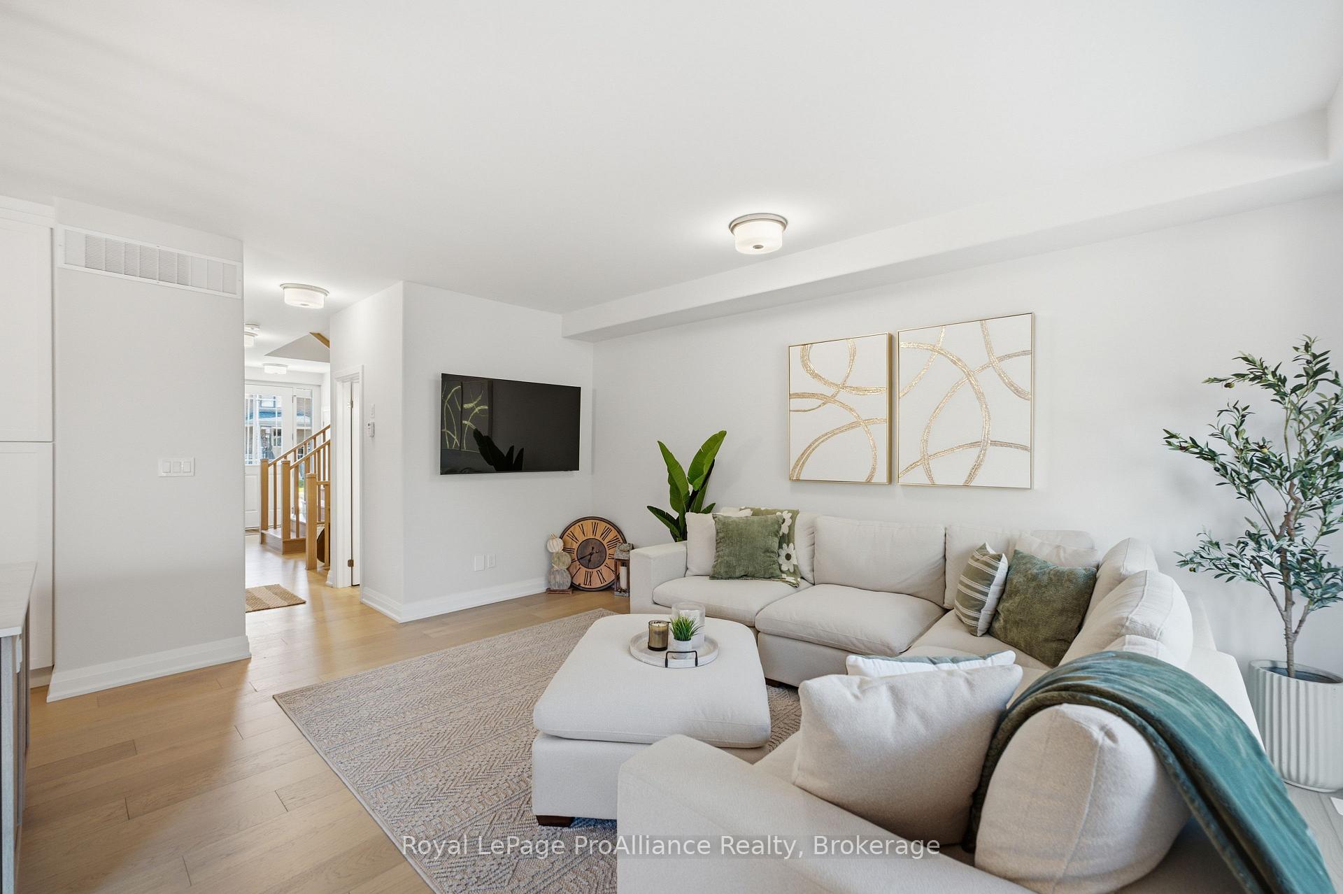 Photo 8 of Unit C, 431 Orchard Avenue, Cobourg — HOMEH
