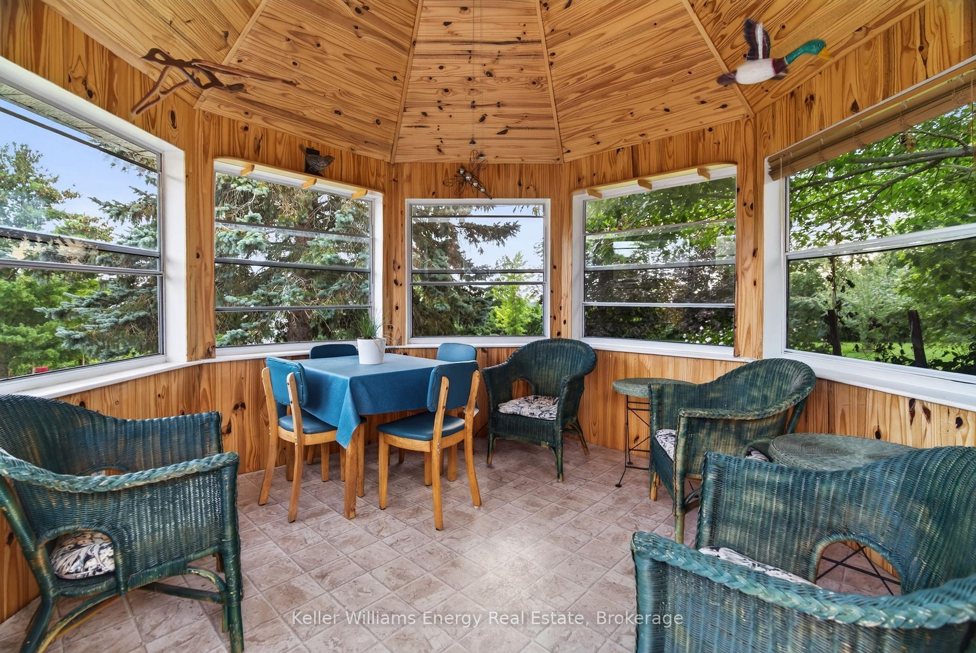 Photo 37 of 89 Smith's Bay Avenue, Prince Edward County, North Marysburg Ward — HOMEH