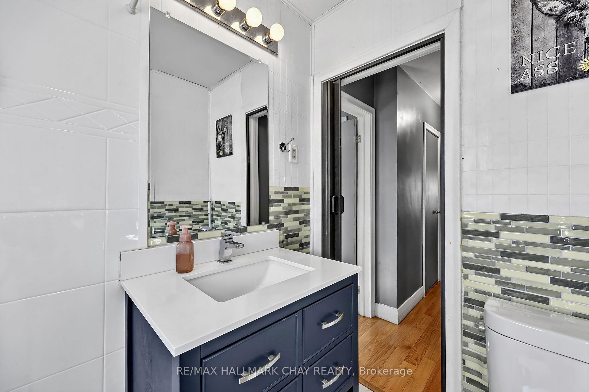 Photo 14 of 90 Roxborough Road, Newmarket, Gorham-College Manor — HOMEH