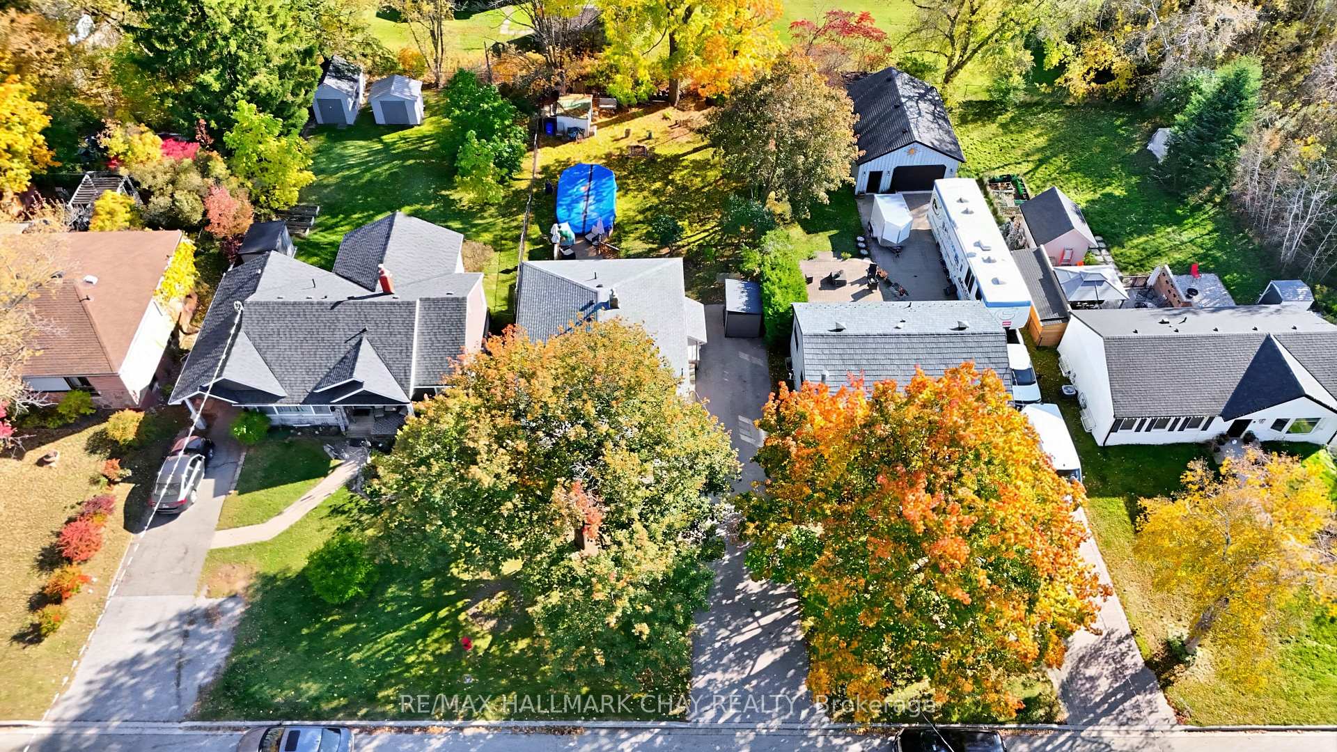 Photo 27 of 90 Roxborough Road, Newmarket, Gorham-College Manor — HOMEH
