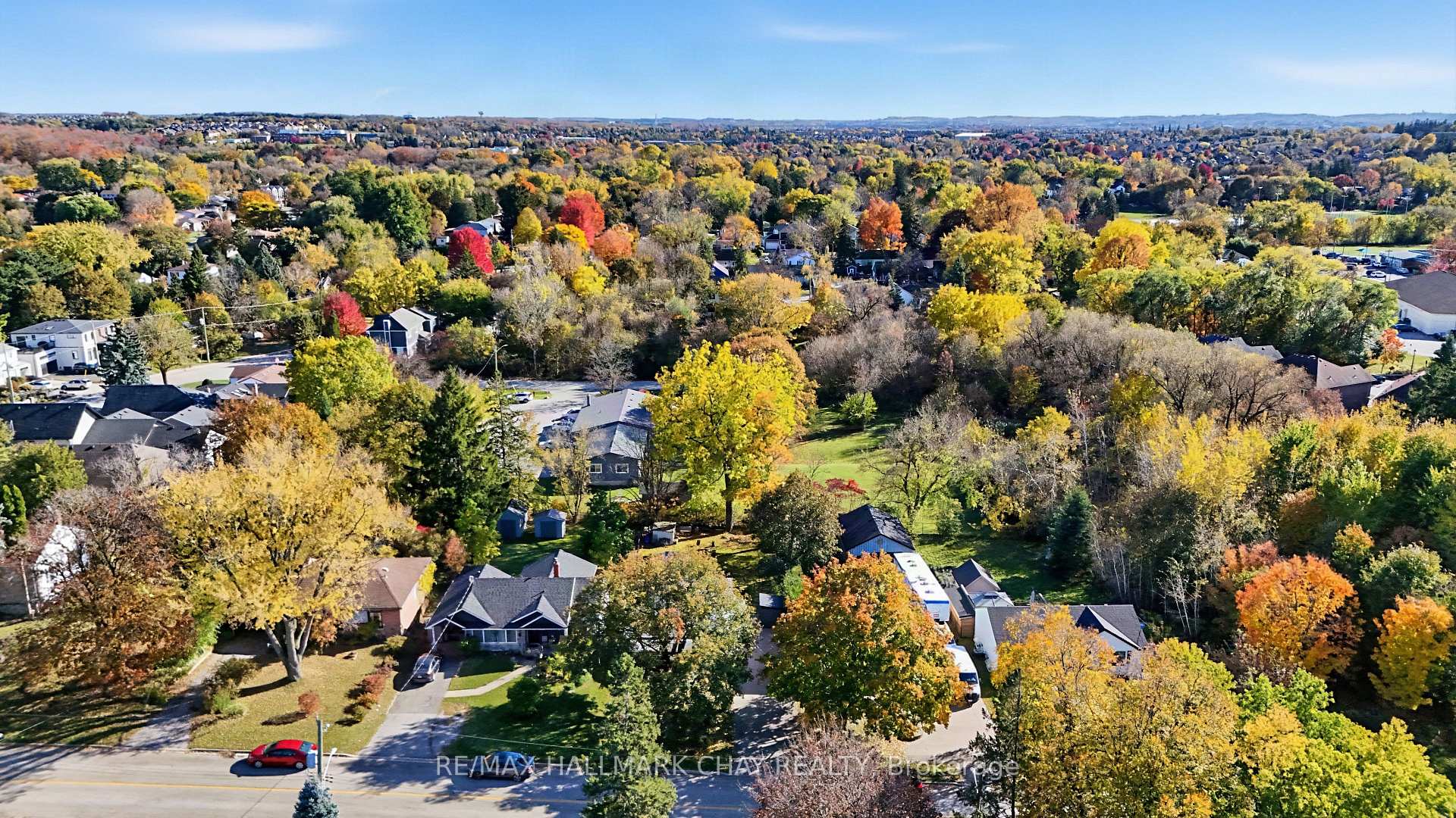 Photo 28 of 90 Roxborough Road, Newmarket, Gorham-College Manor — HOMEH
