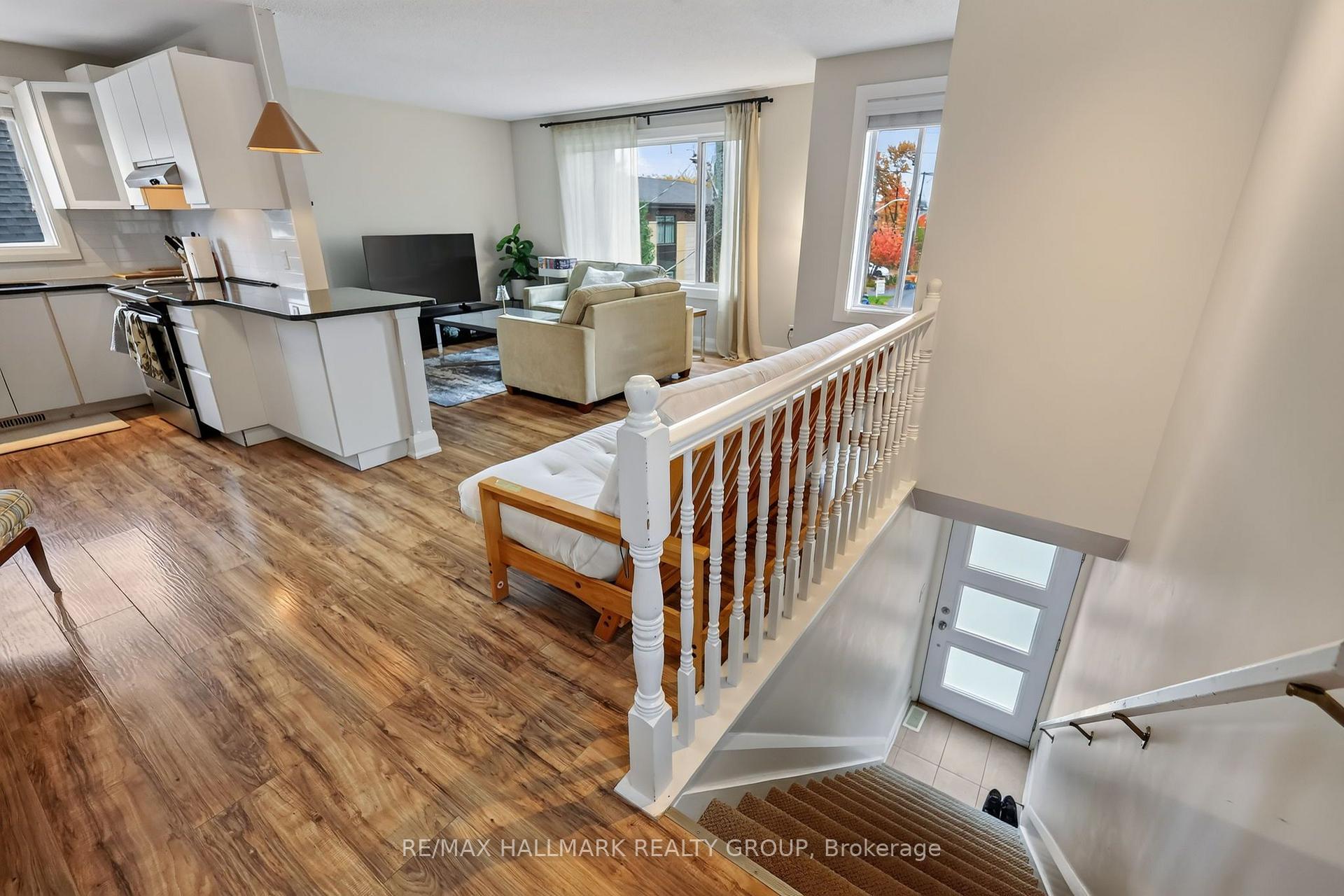 Photo 4 of 388 Winston Avenue, Ottawa, Westboro West — HOMEH