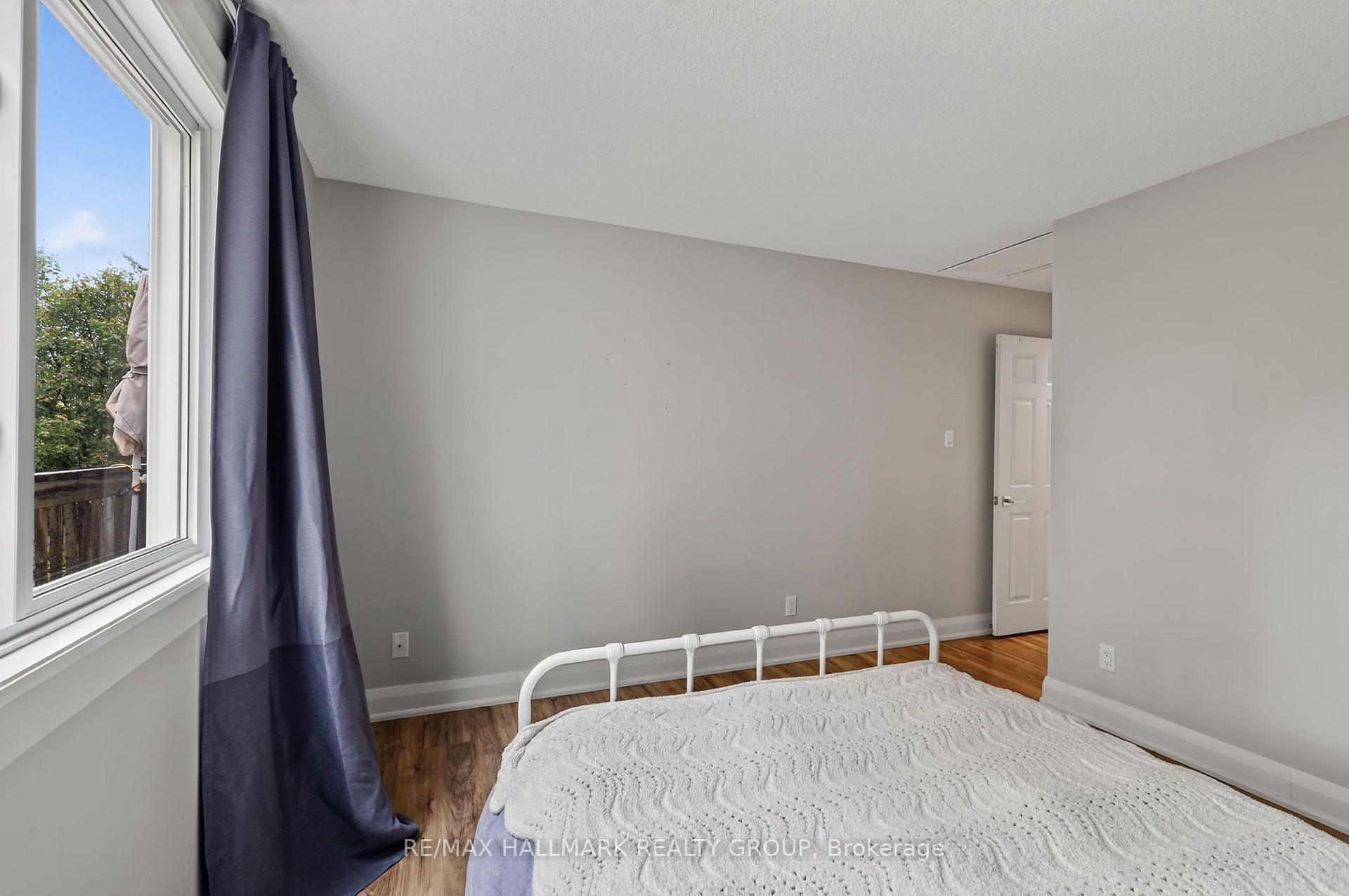 Photo 15 of 388 Winston Avenue, Ottawa, Westboro West — HOMEH