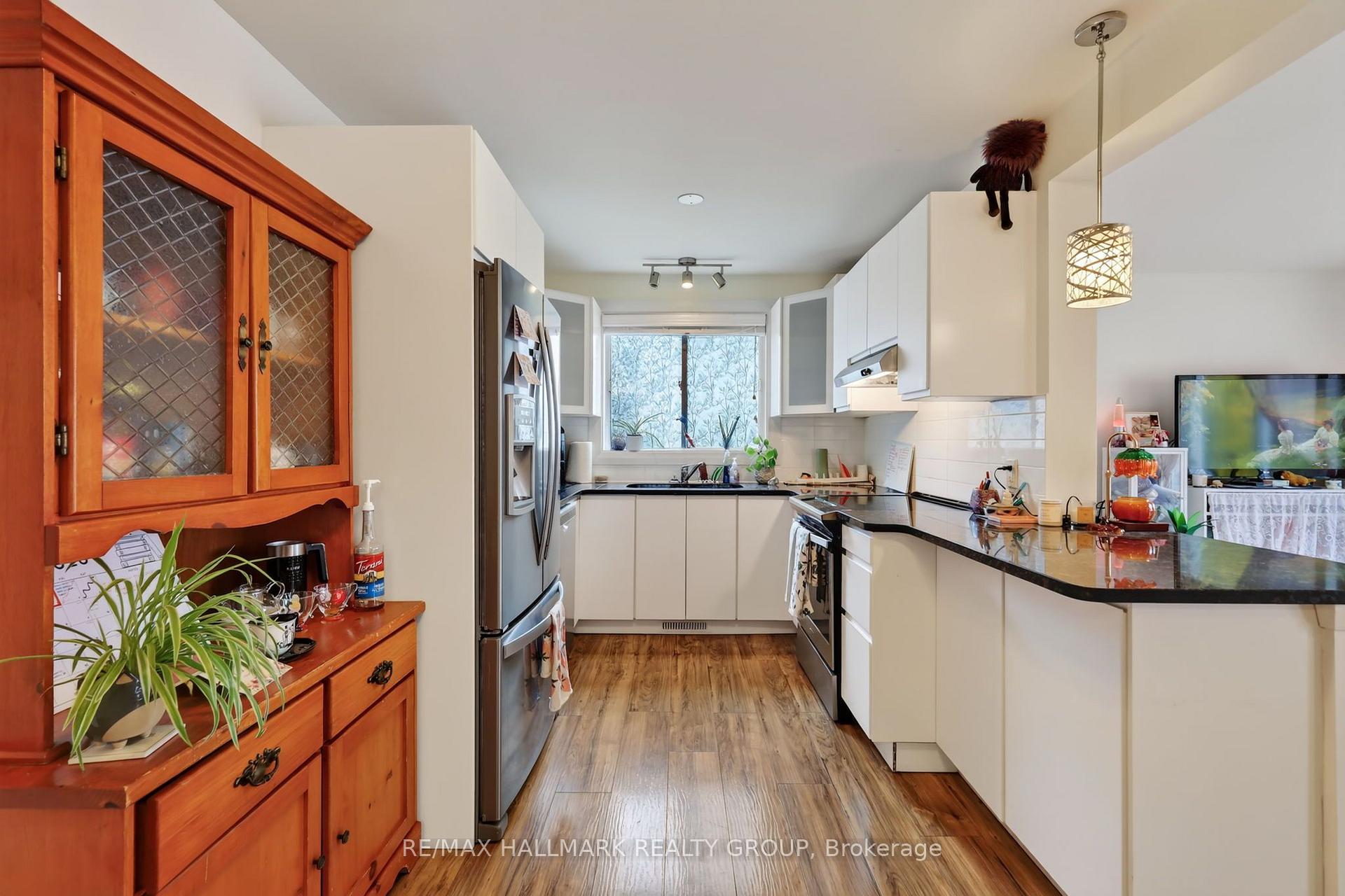 Photo 27 of 388 Winston Avenue, Ottawa, Westboro West — HOMEH