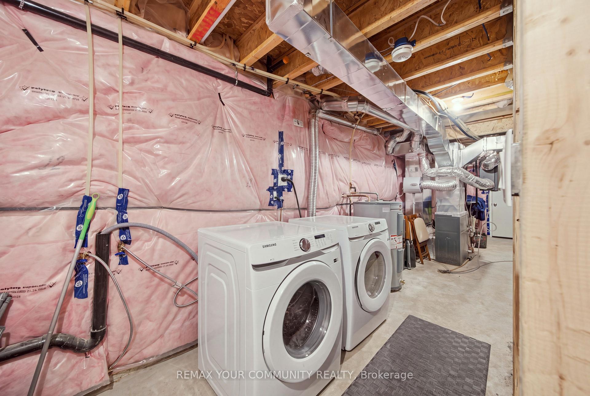 Photo 47 of 104 Holyrood Crescent, Vaughan, Kleinburg — HOMEH