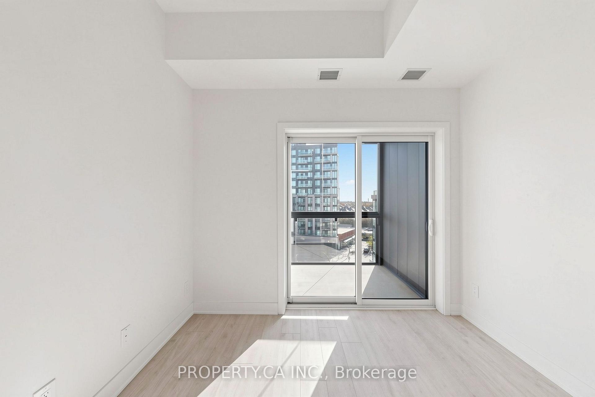 Photo 8 of Unit 708, 3008 William Cutmore Boulevard, Oakville, Joshua Meadows — HOMEH